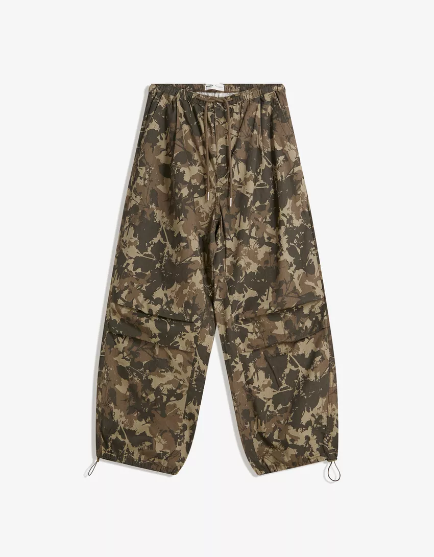 Printed parachute cargo pants