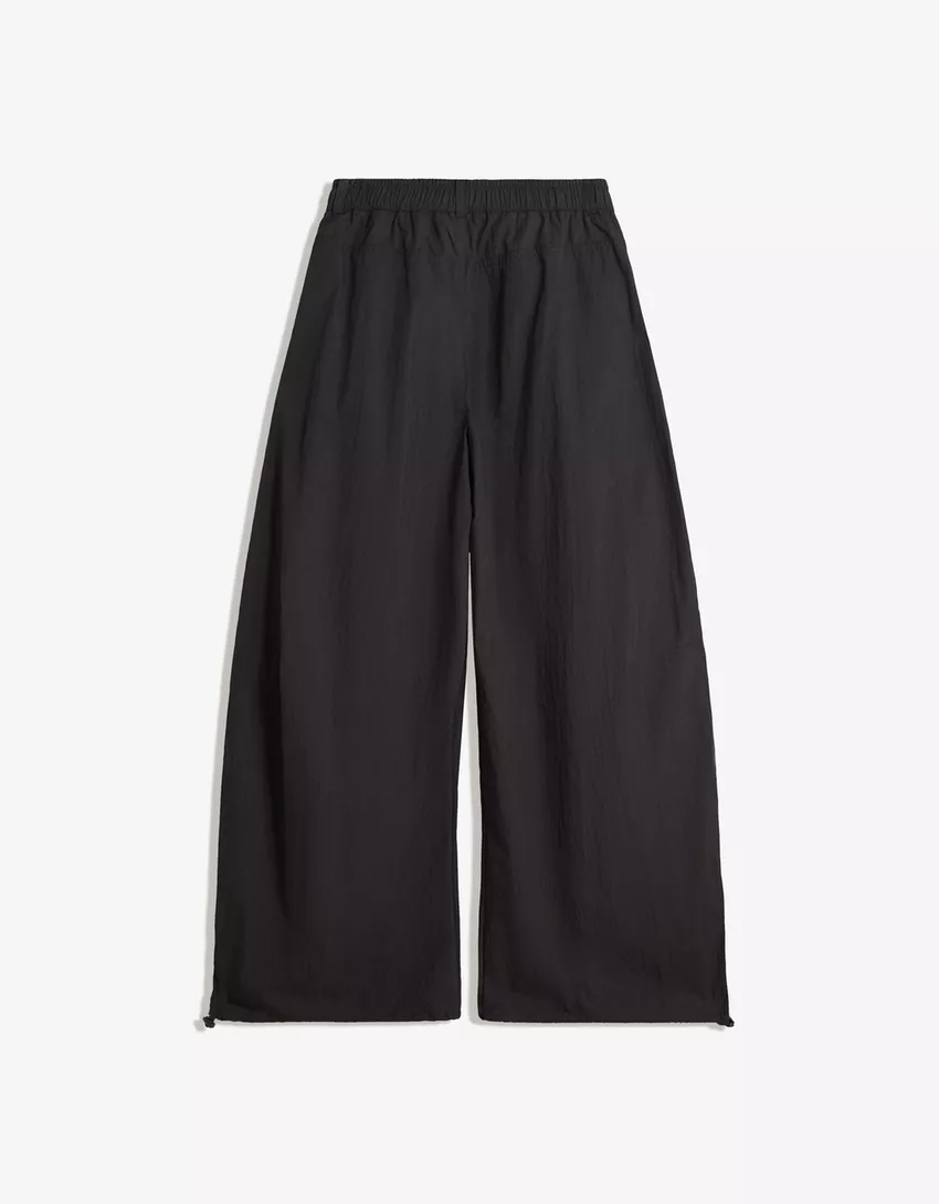 Technical balloon parachute pants
