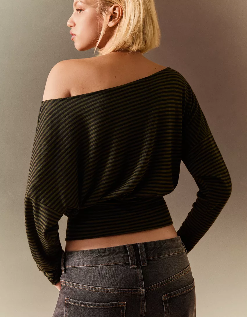 Striped long sleeve sash T-shirt