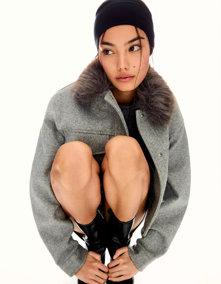 Soft trucker jacket with faux fur collar