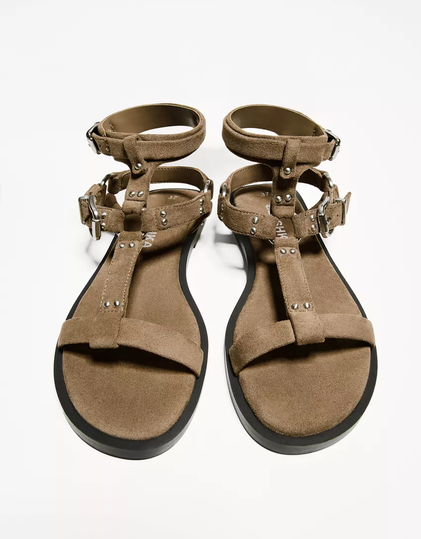 Flat slider sandals with buckles