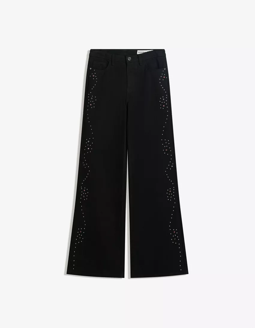 Low-rise wide-leg jeans with studs