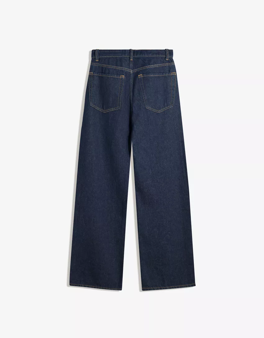 Wide-leg straight fit jeans