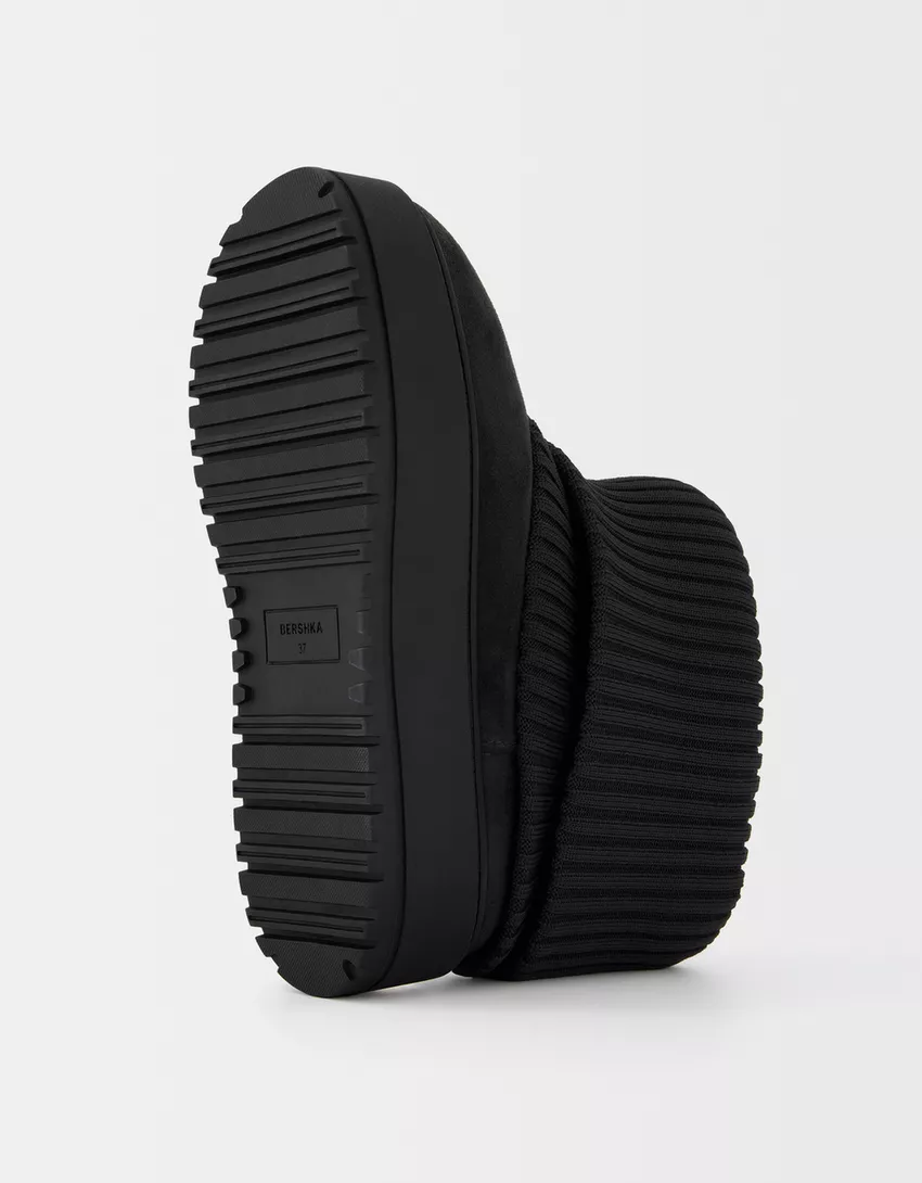 Sock platform ankle boots