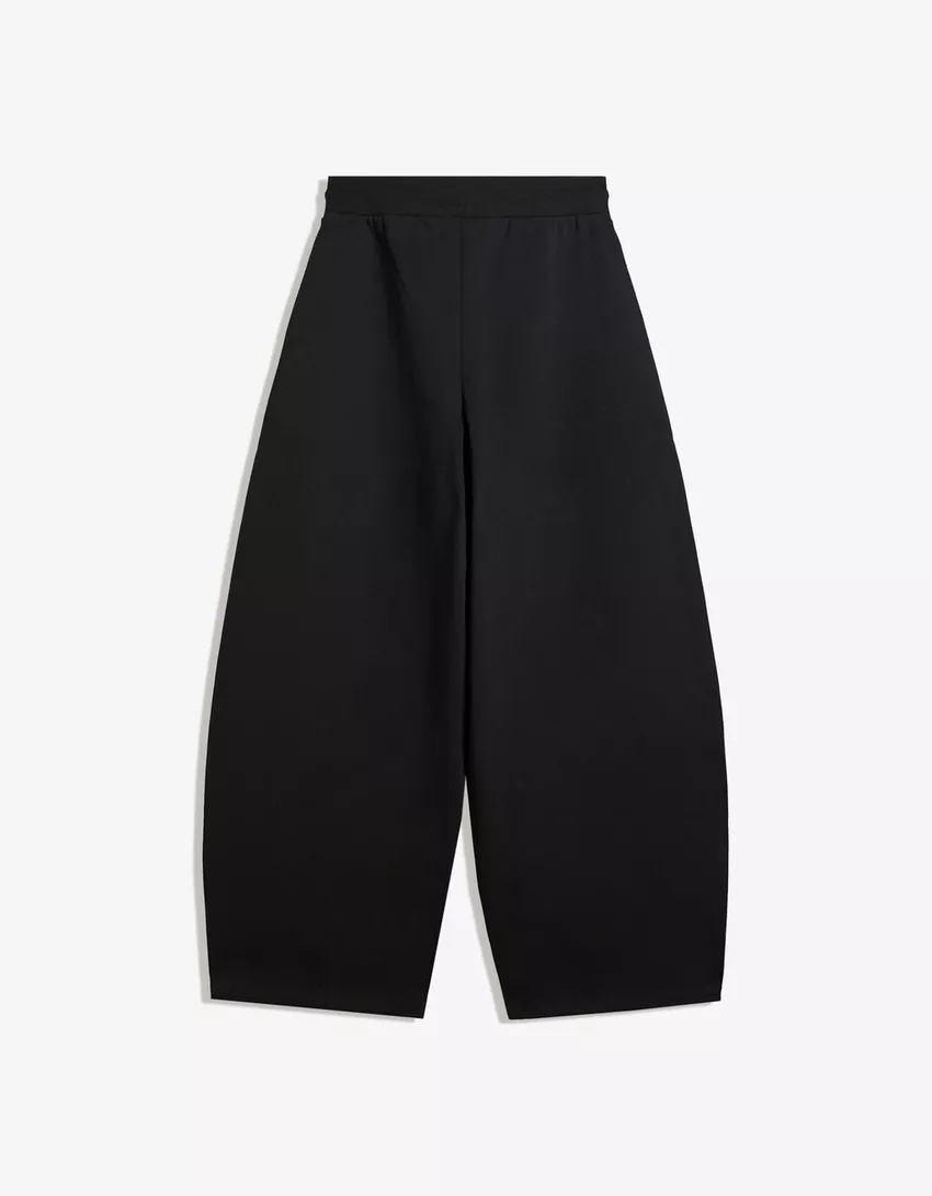 Plush barrel pants with stoppers