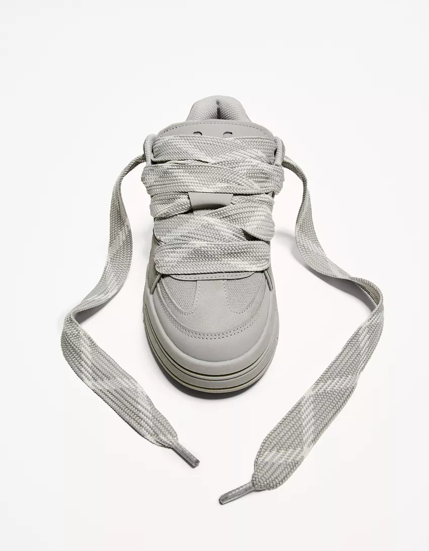 Chunky skater sneakers