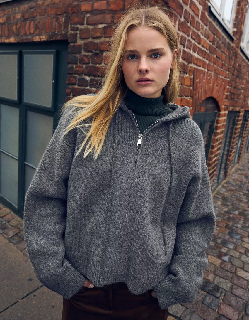 Zip-up cardigan with hood