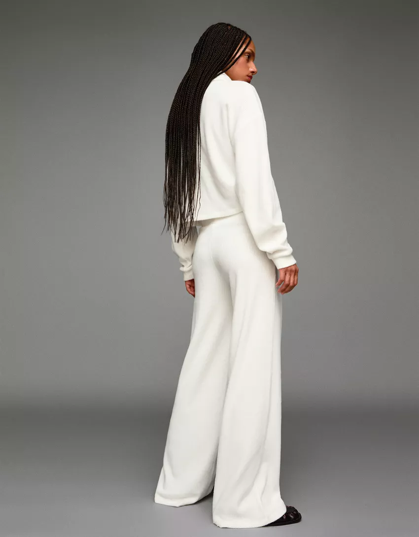 Soft ribbed wide-leg pants