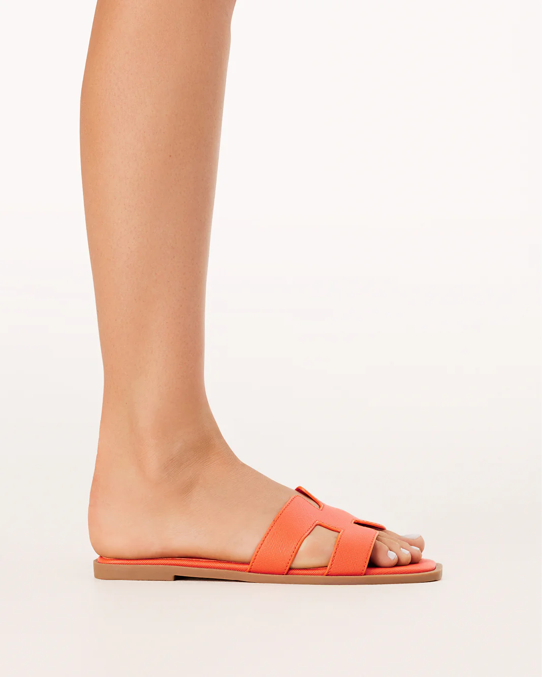 GORDY - NECTARINE SAFFIANO SHINE