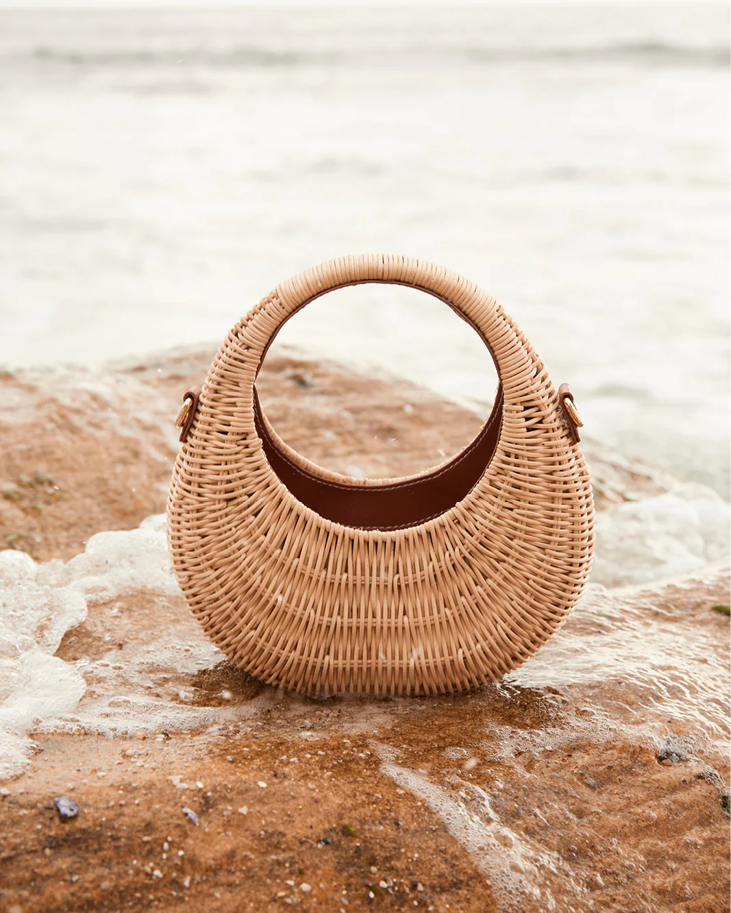 GIANNA HANDLE BAG - NATURAL RATTAN