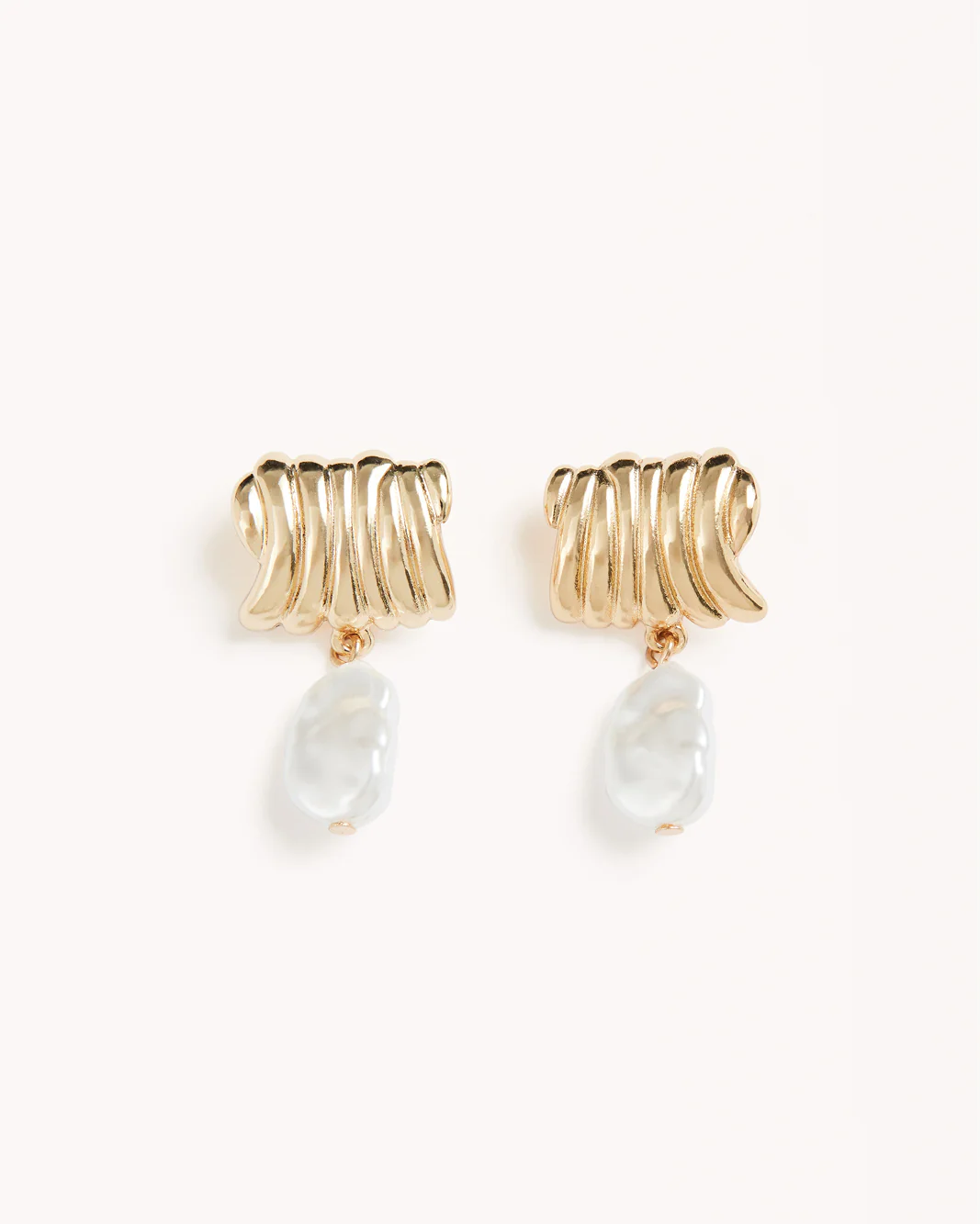 MACKENZIE EARRING - GOLD-PEARL