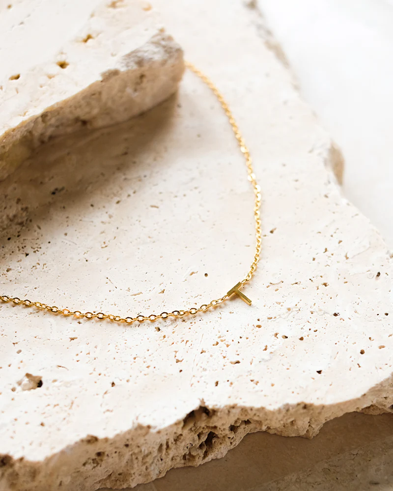 INITIAL GOLD PLATED NECKLACE - GOLD