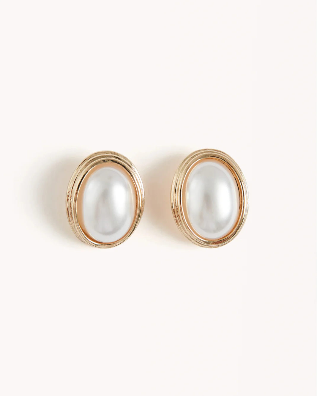 MARILYN EARRINGS - GOLD-PEARL