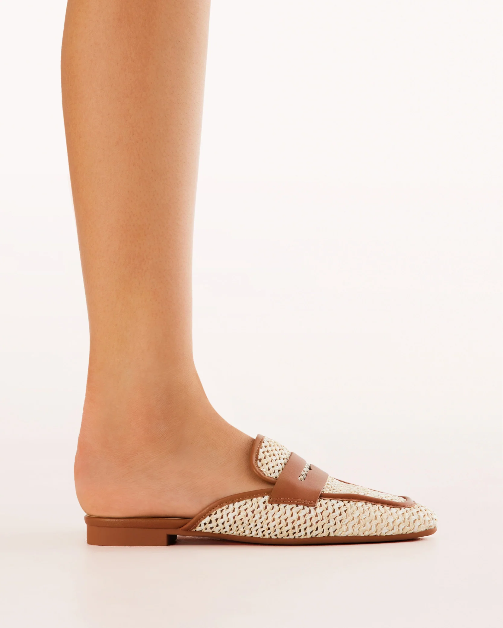 EMBERLEE - NATURAL RAFFIA-TAN