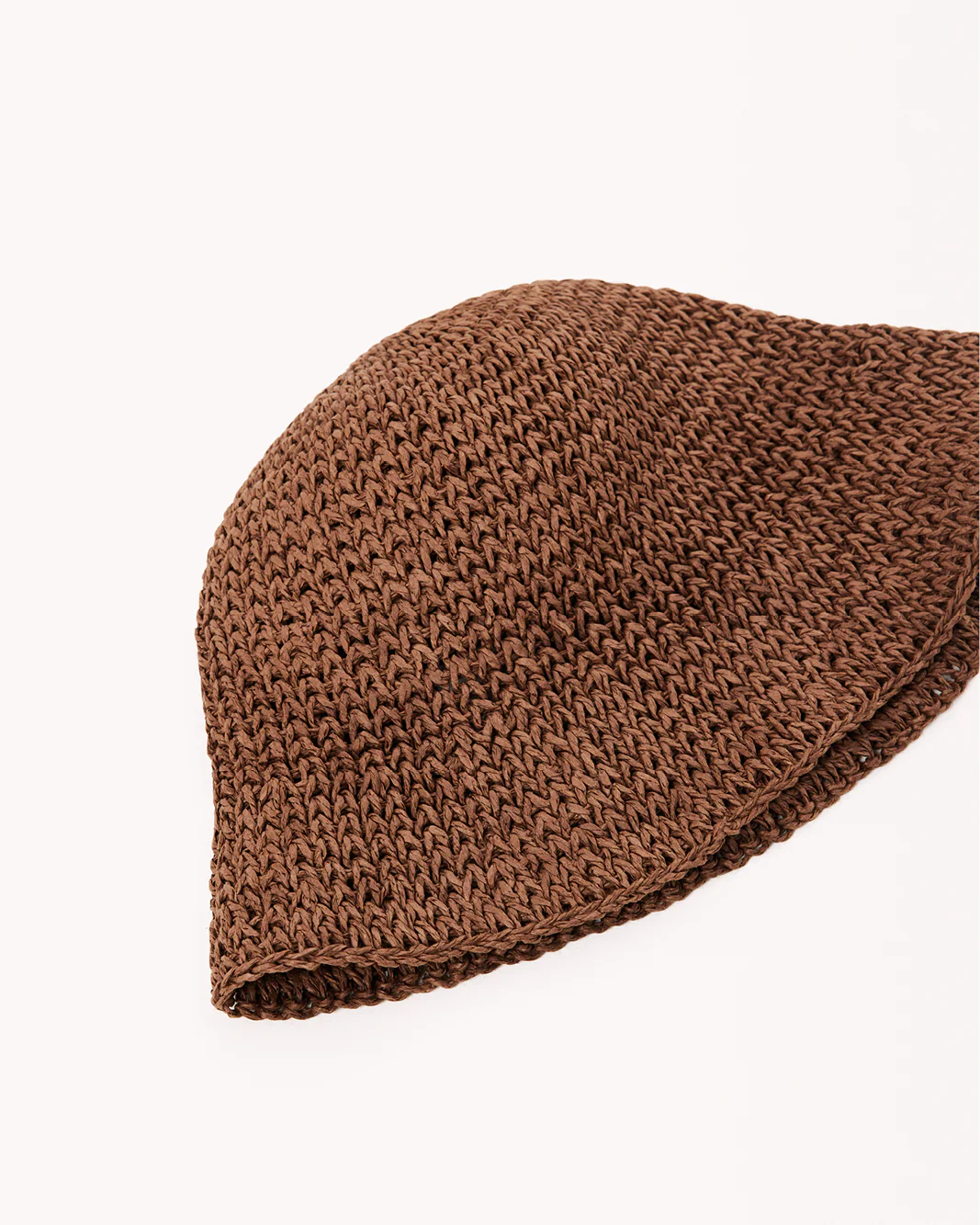 STRAW BUCKET HAT - BROWN RAFFIA