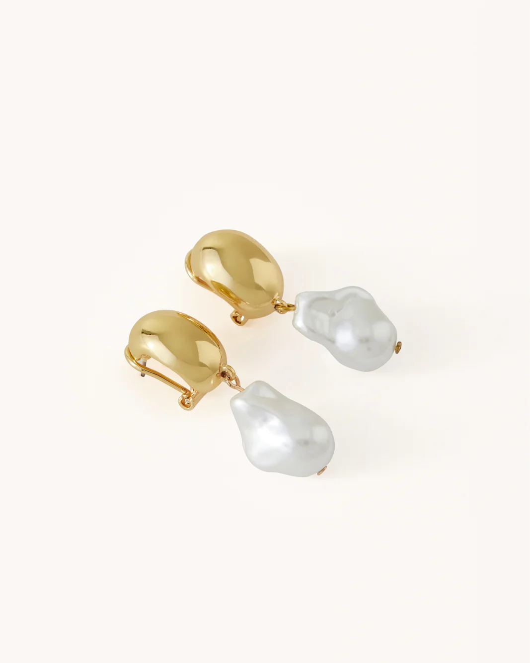 ELLE EARRING - GOLD-PEARL