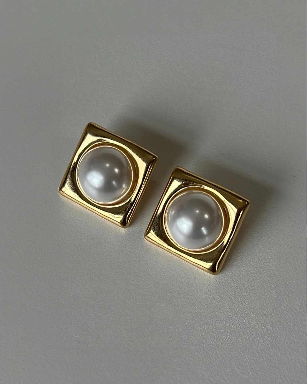 FAYE EARRINGS - GOLD-PEARL