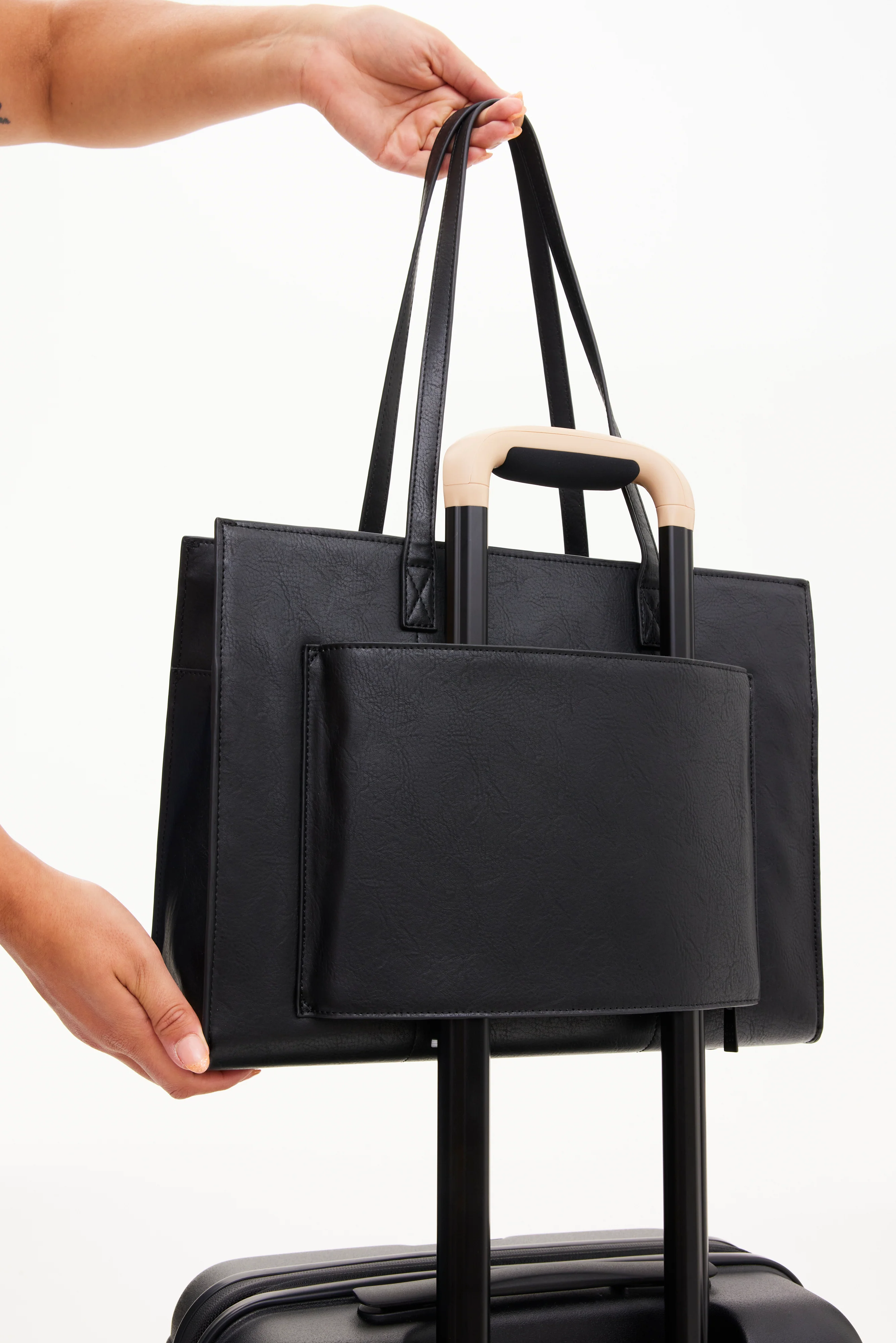 BEIS 'The Work Tote in Black