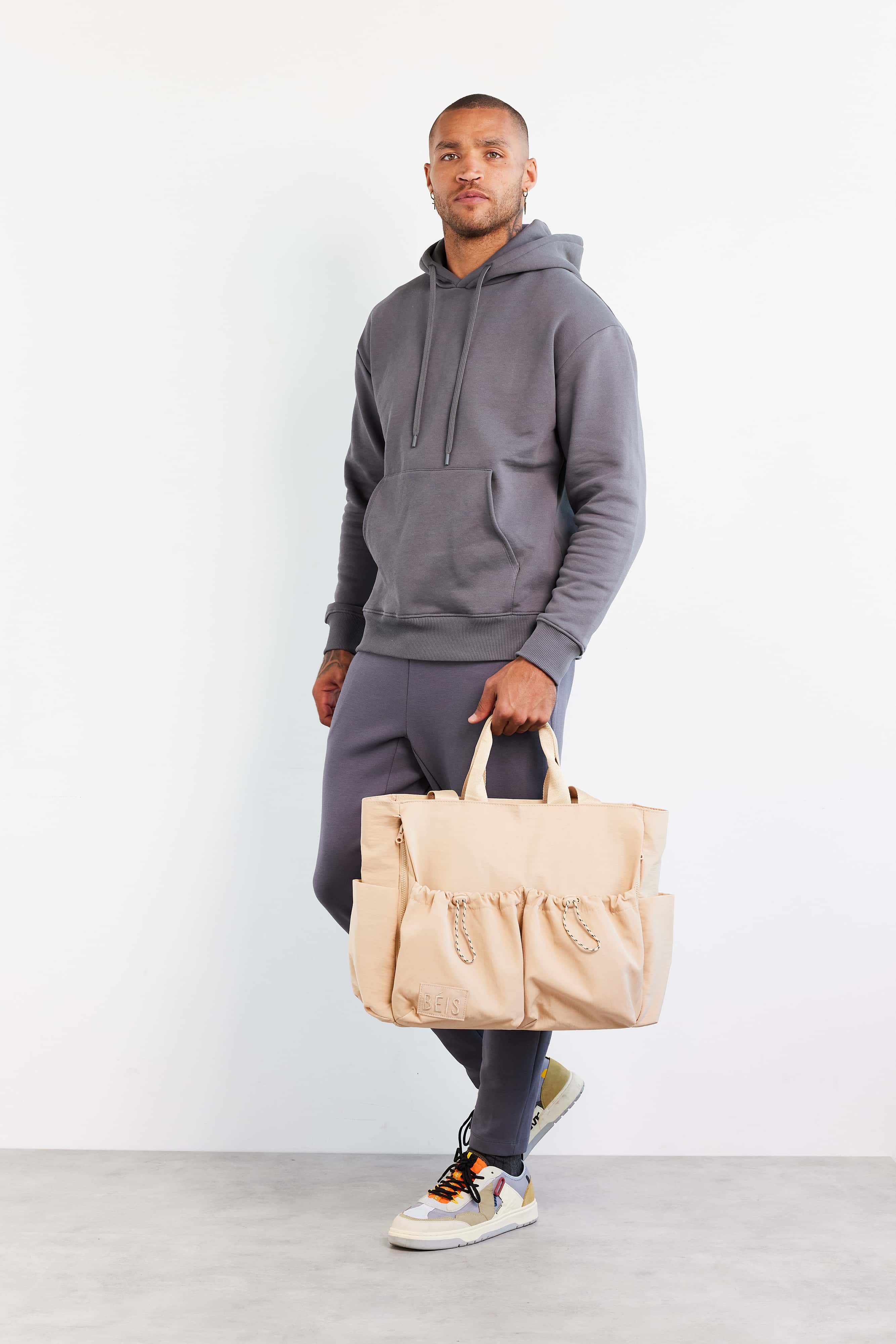 BEIS 'The Sport Carryall in Beige