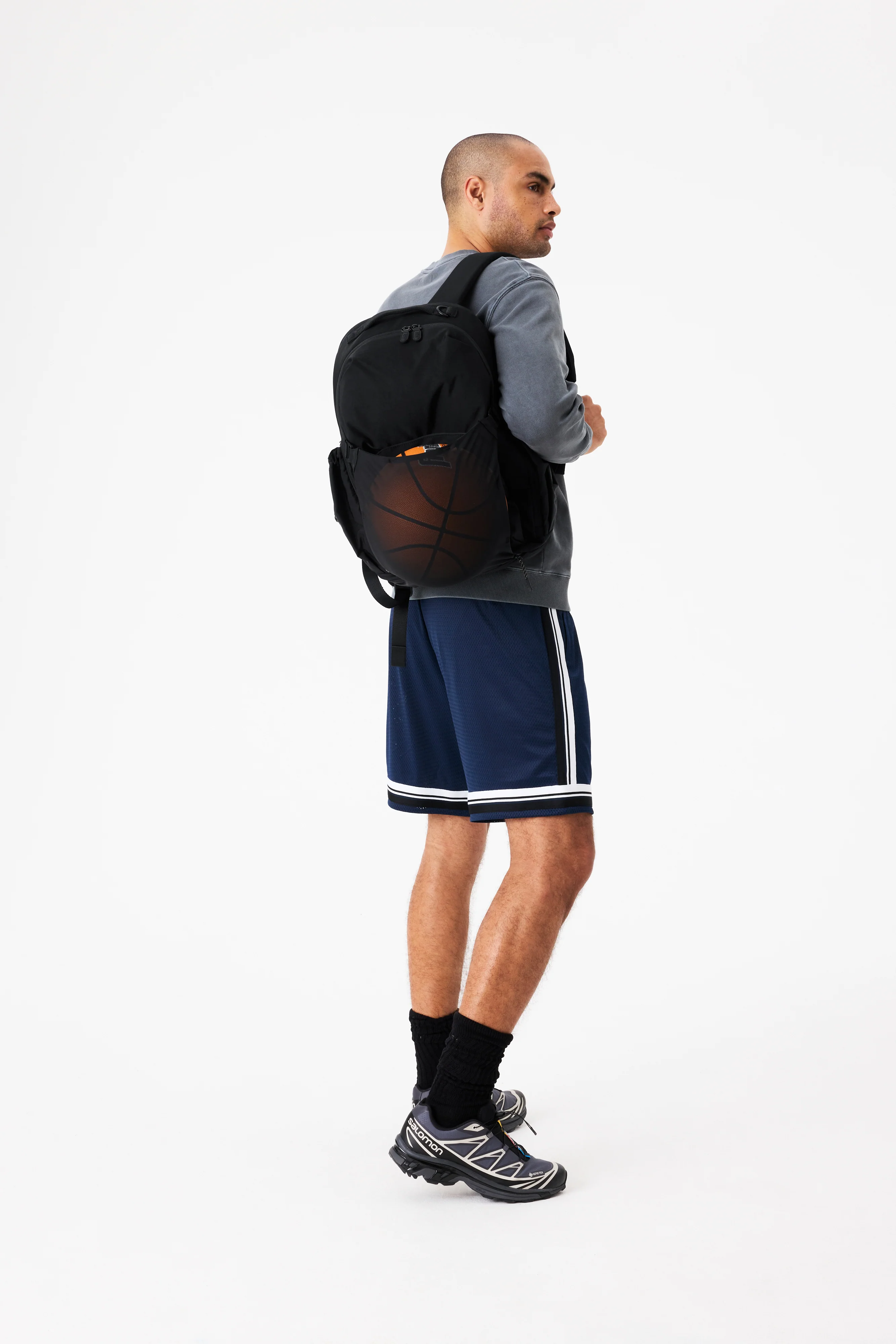 BEIS 'The North To South Backpack in Black