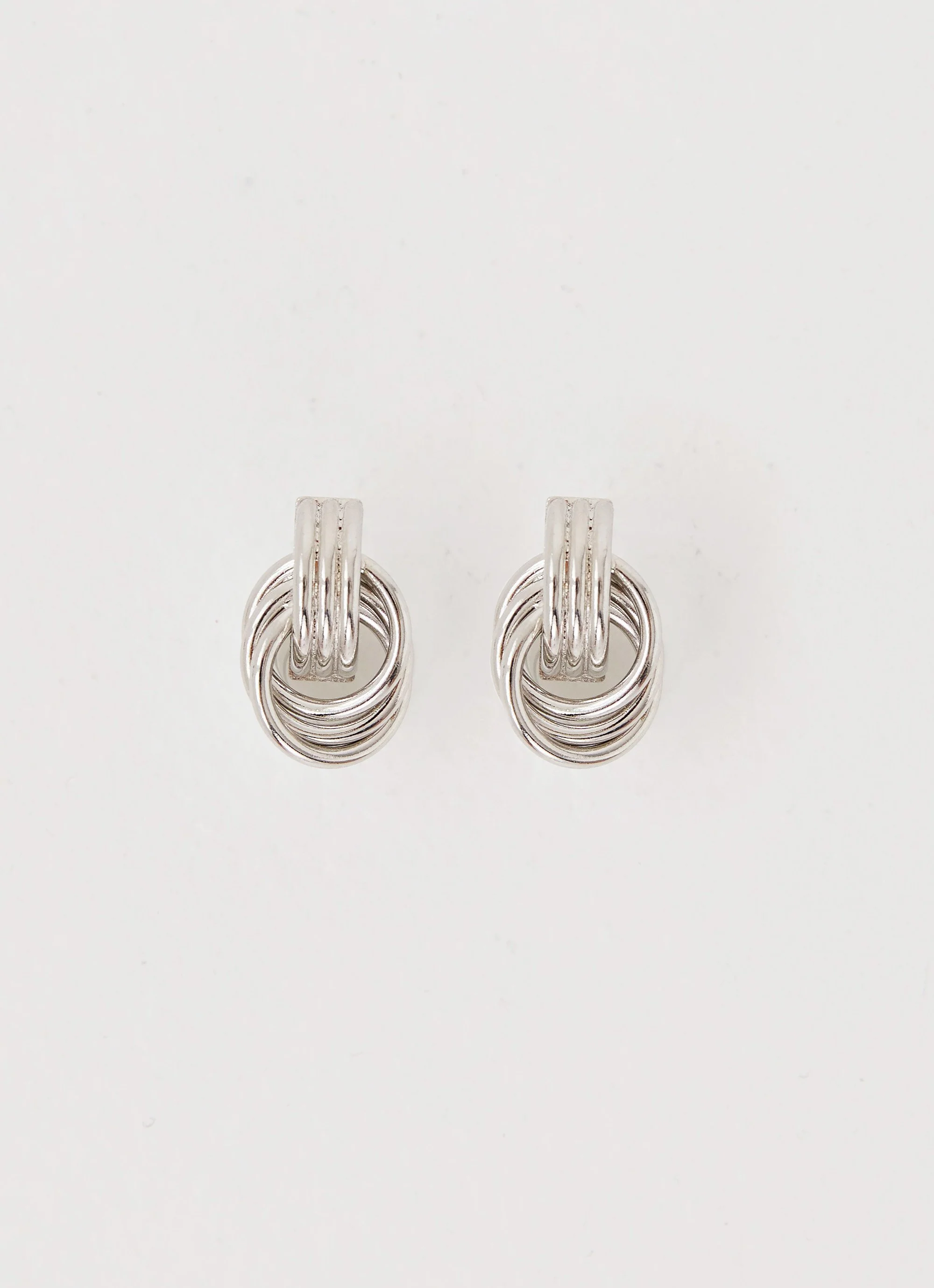 Gracia Knot Earrings - Silver