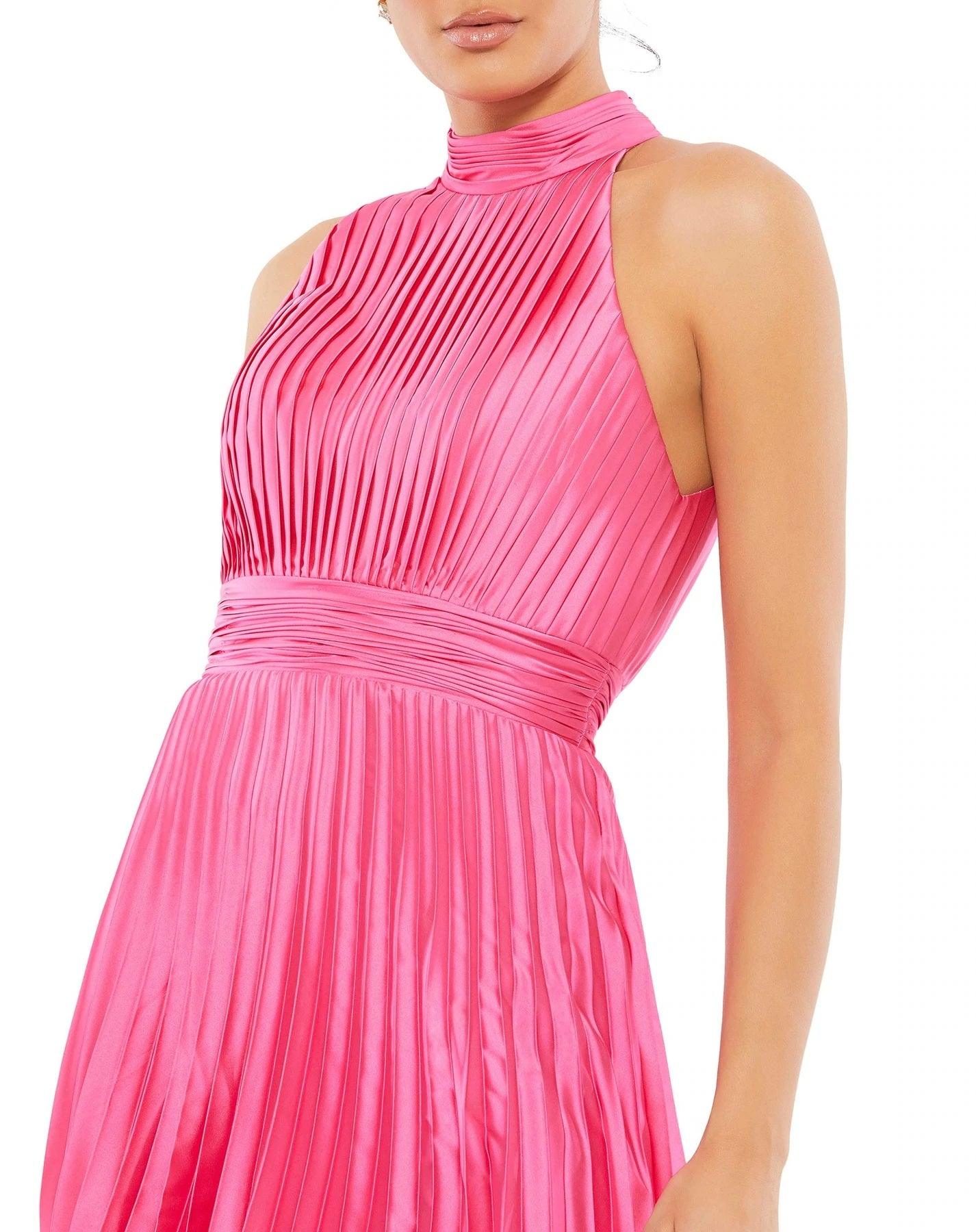 Mac Duggal 26645 Short Halter Homecoming Dress