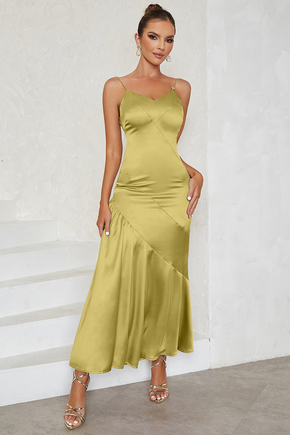 Green Satin Spaghetti Straps Sleeveless Cocktail Dress