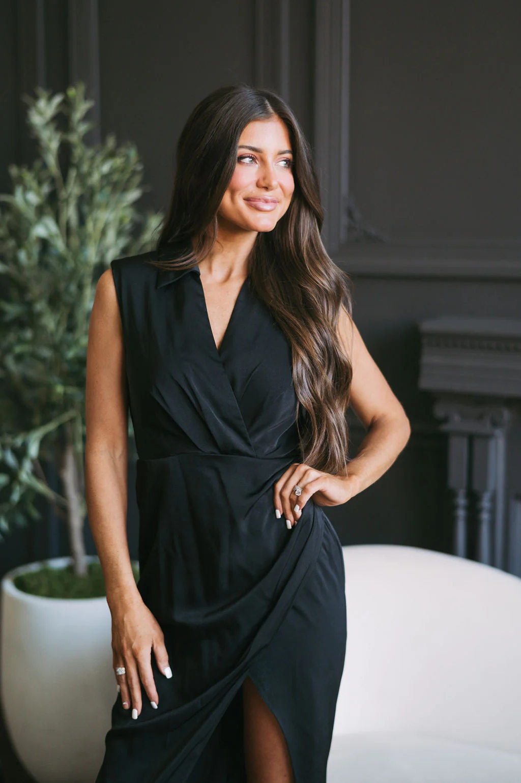 Collared Sleeveless Midi Dress-Black