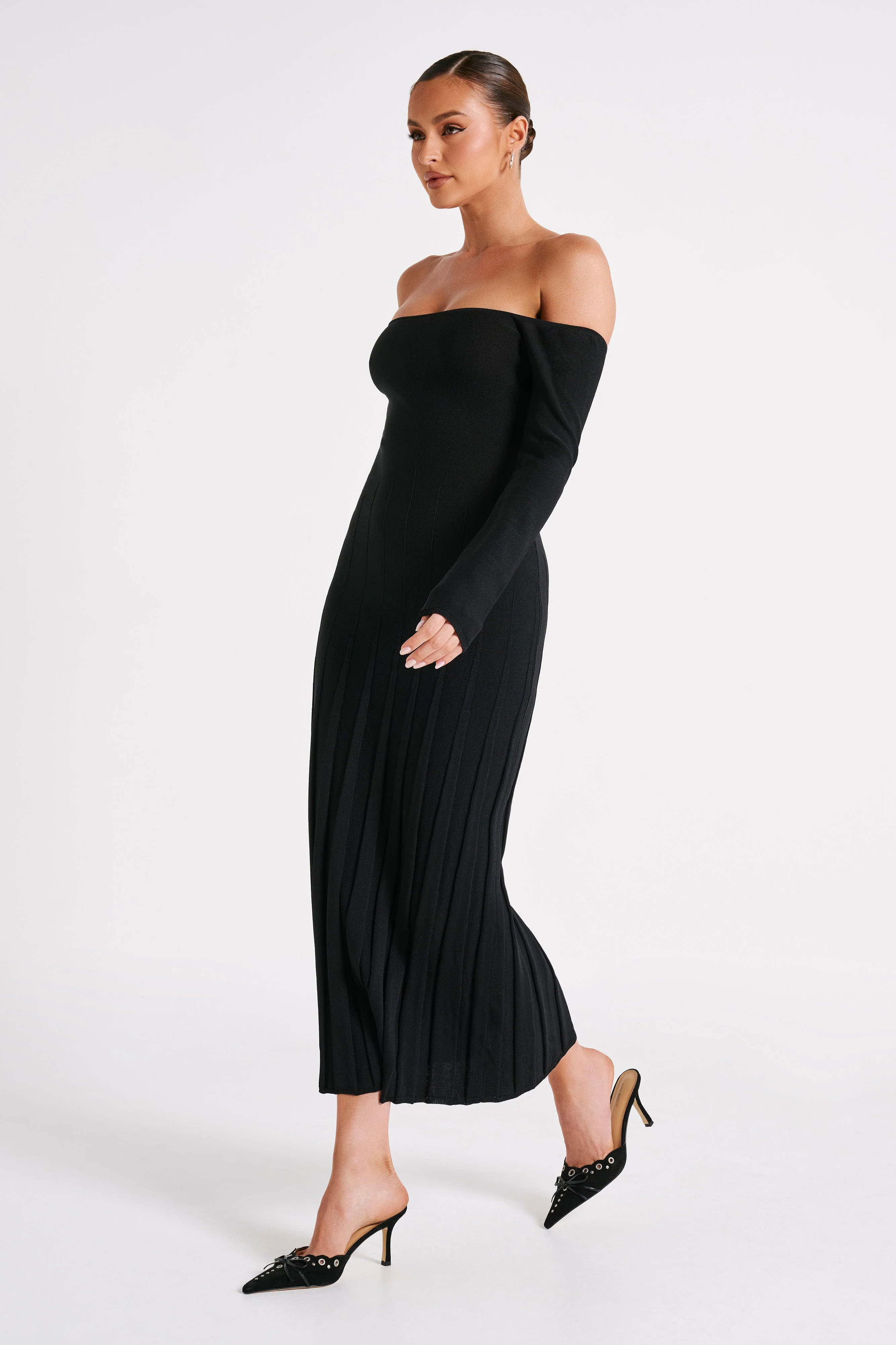 Emmeline Long Sleeve Rib Knit Midi Dress - Black