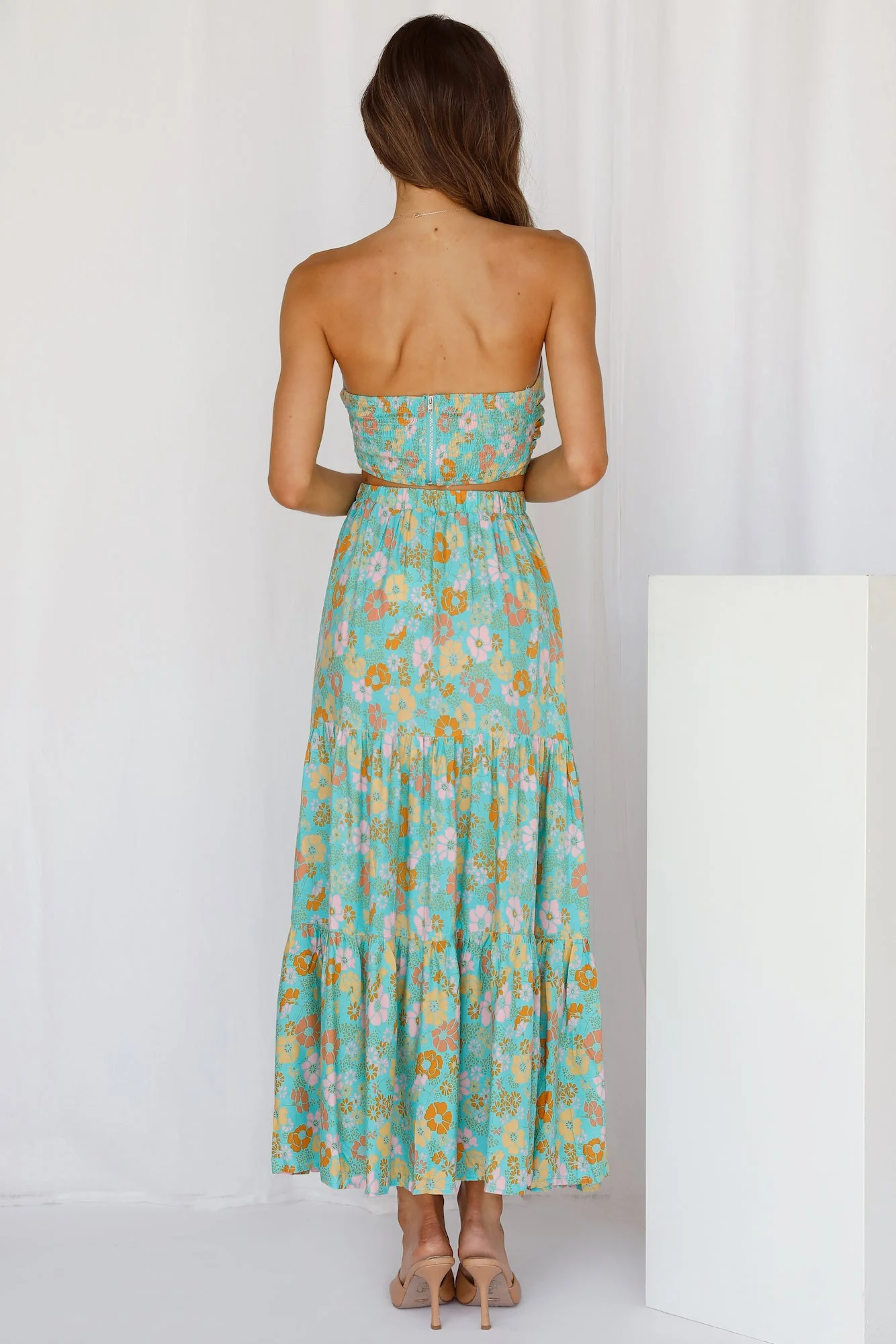 So Particular Crop Green