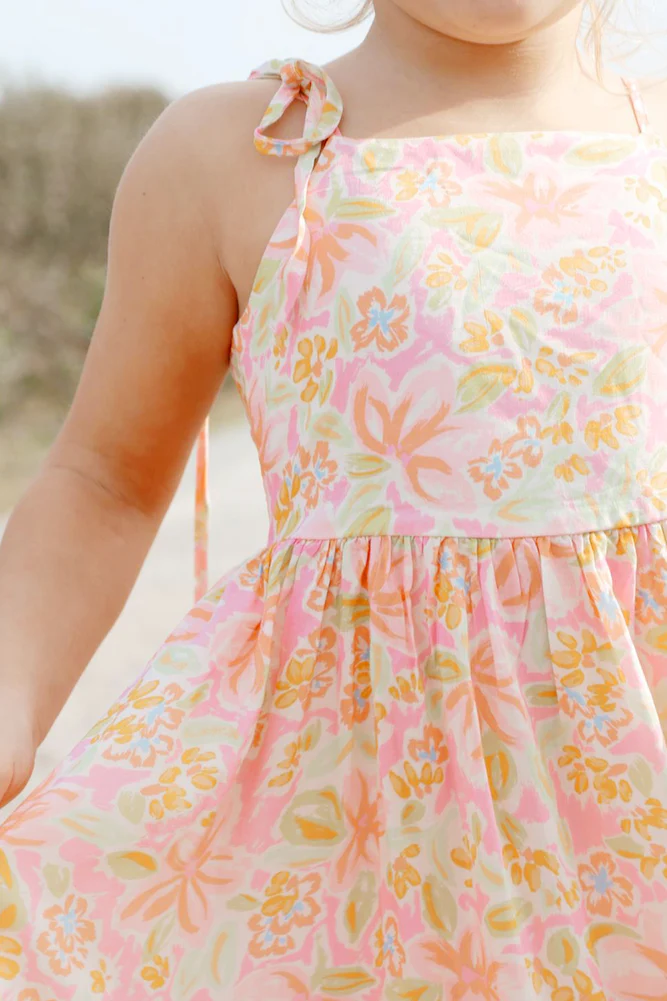 HELLO MINI Running Through Daisies Maxi Dress Pink