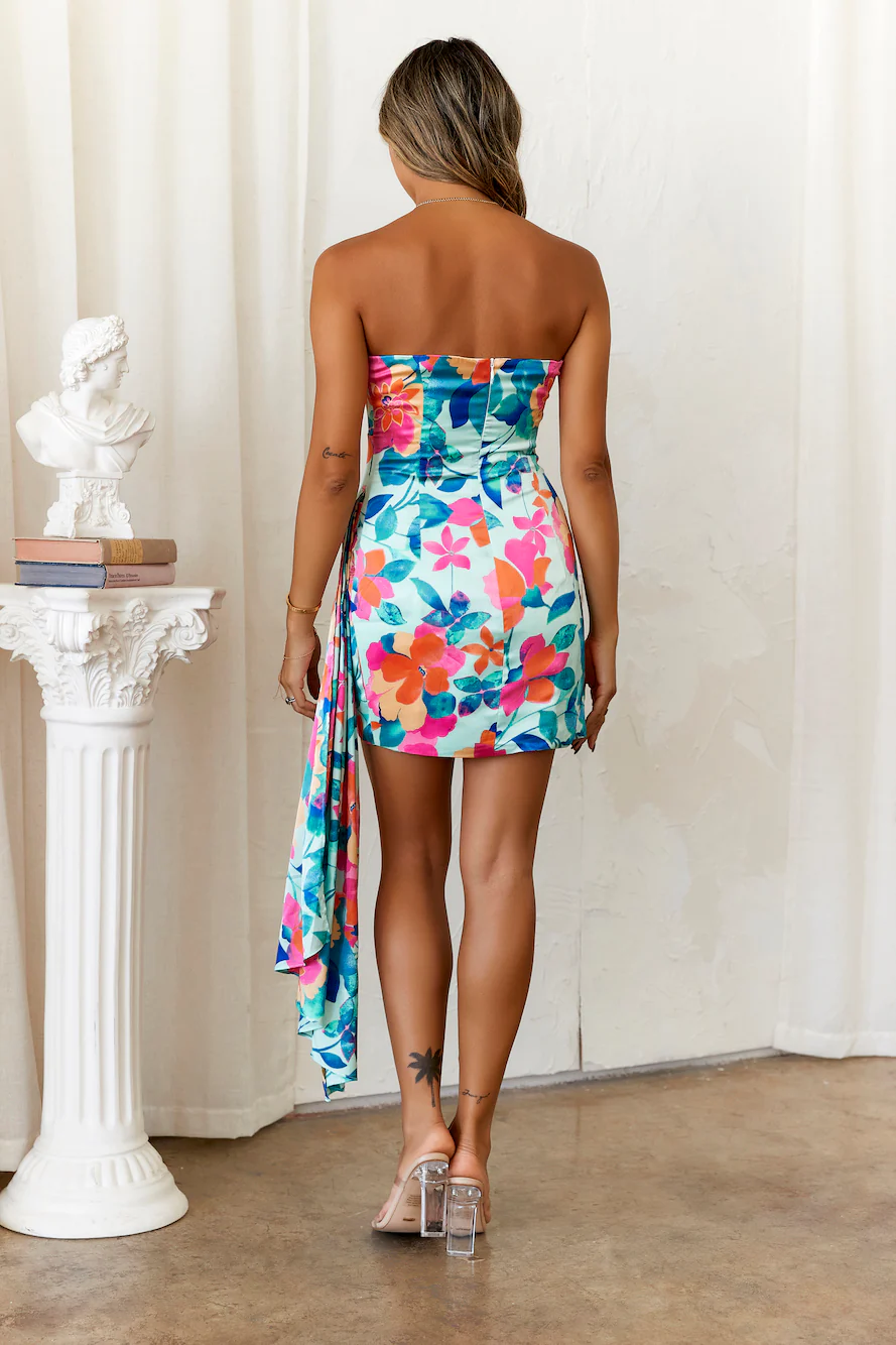 DIVALIFES Happiness Strapless Mini Dress Mint