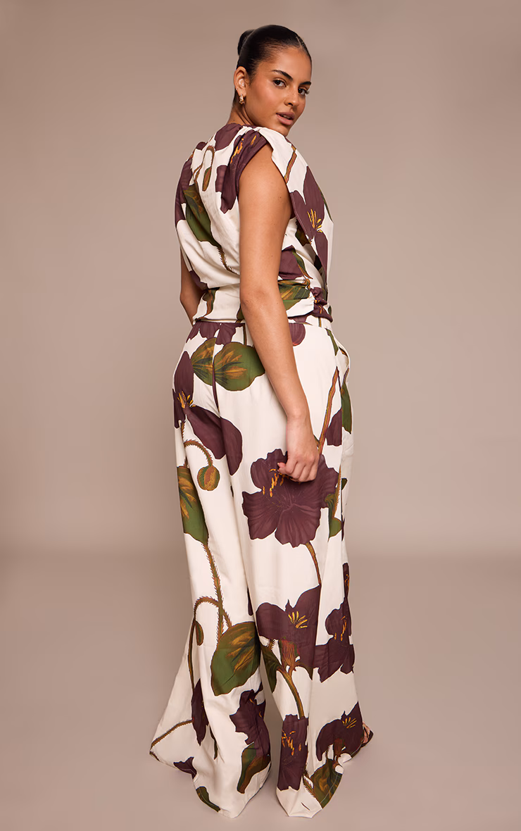 Plus Floral Printed Woven High Waisted Wide Leg Pants