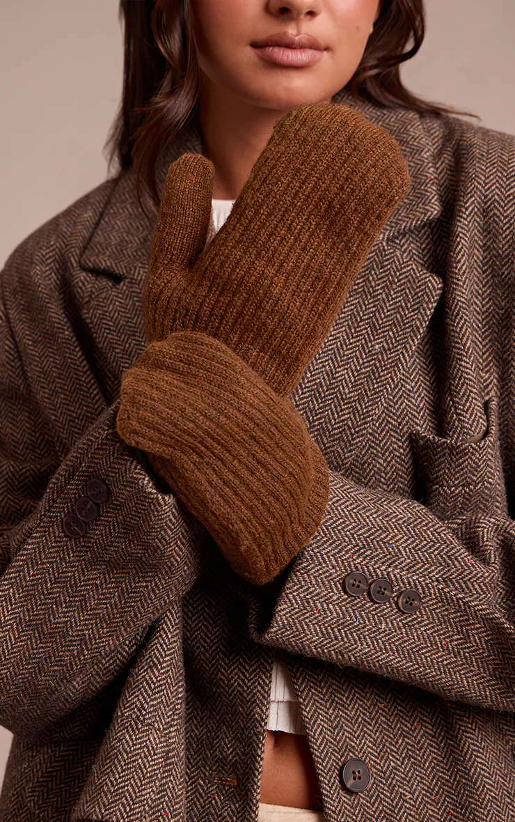 Chocolate Ribbed Knit Mitten
