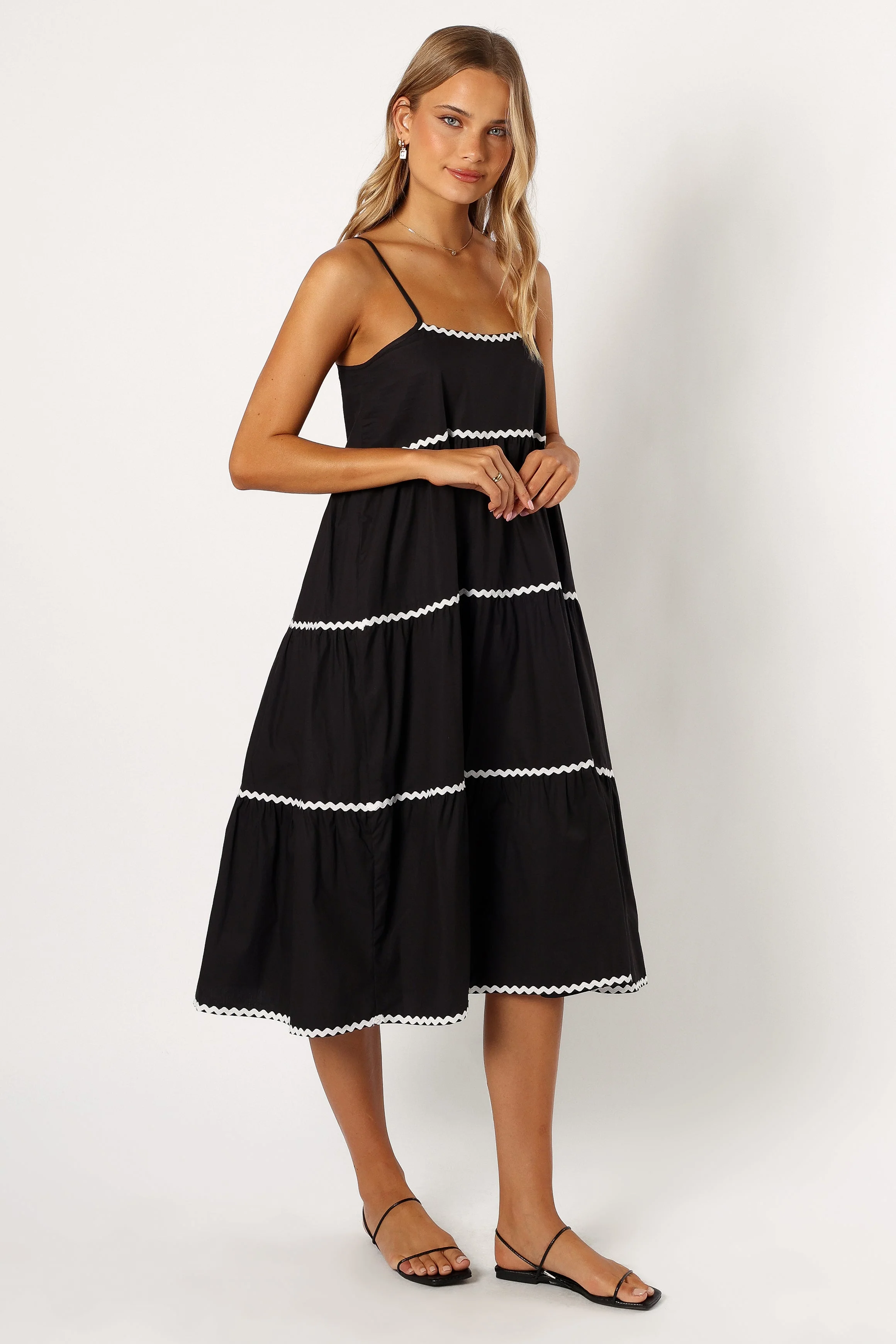Loella Tiered Midi Dress - Black
