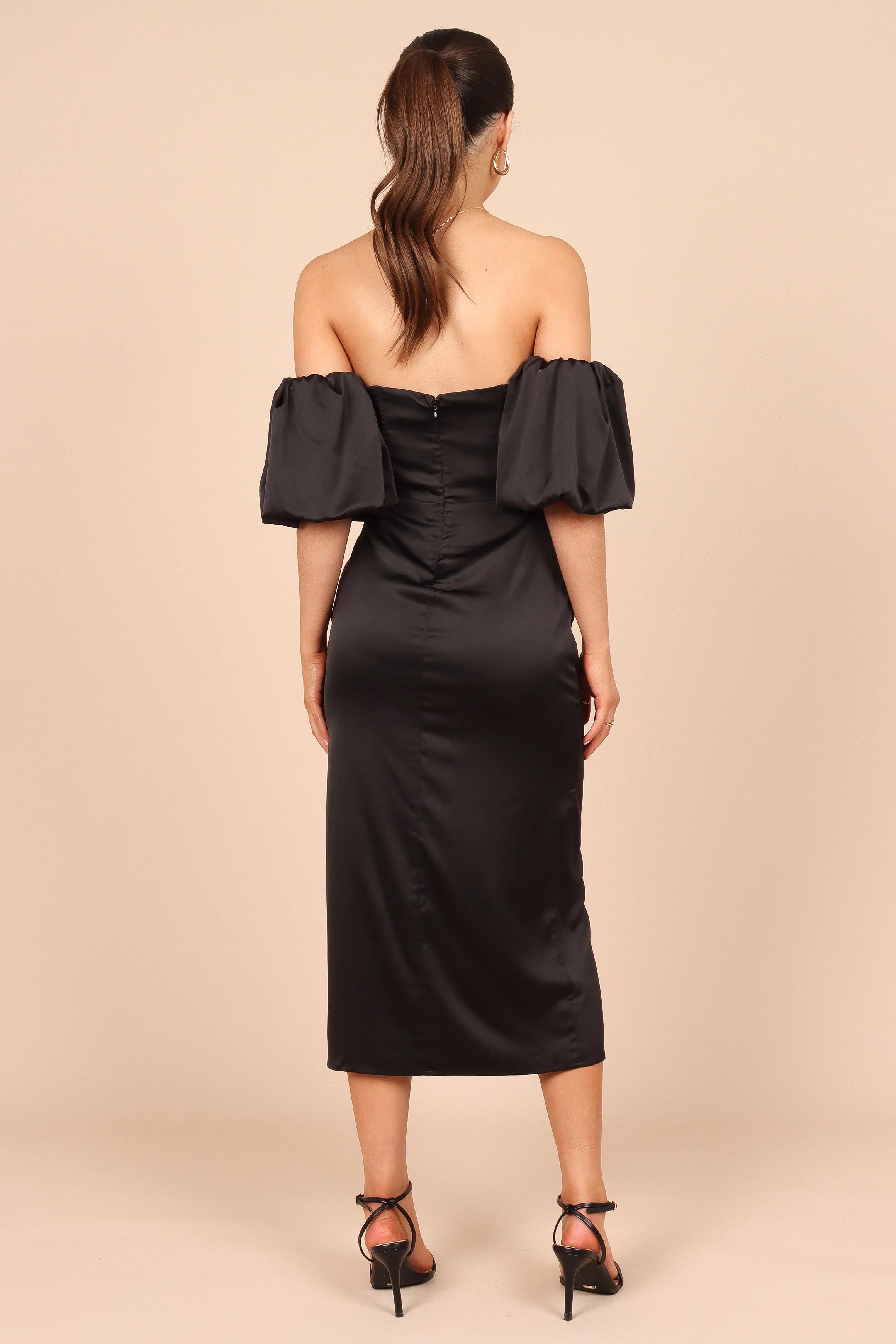 Dahlia Off Shoulder Puff Sleeve Midi Dress - Black