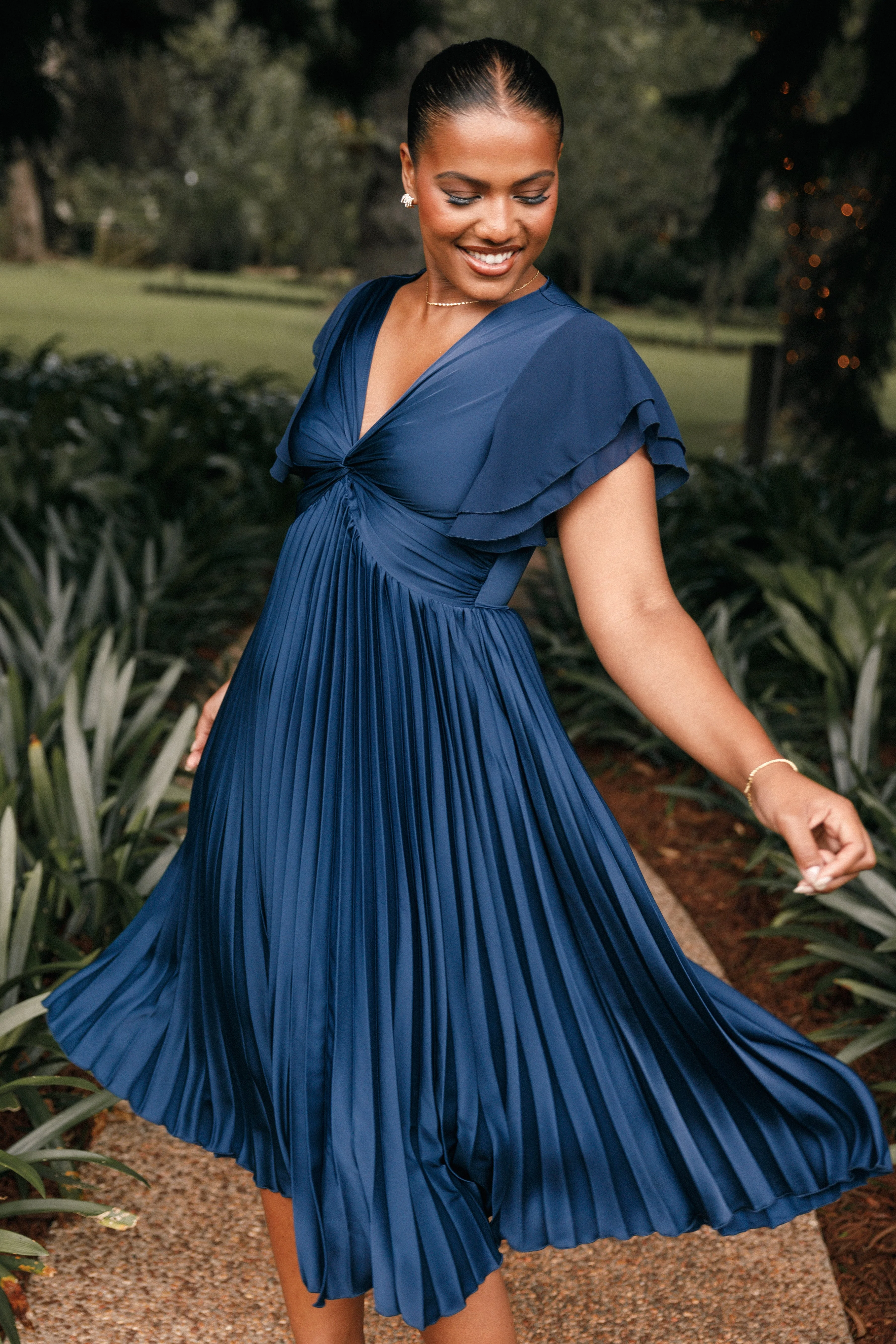 Nova Flutter Sleeve Midi Dress - Navy