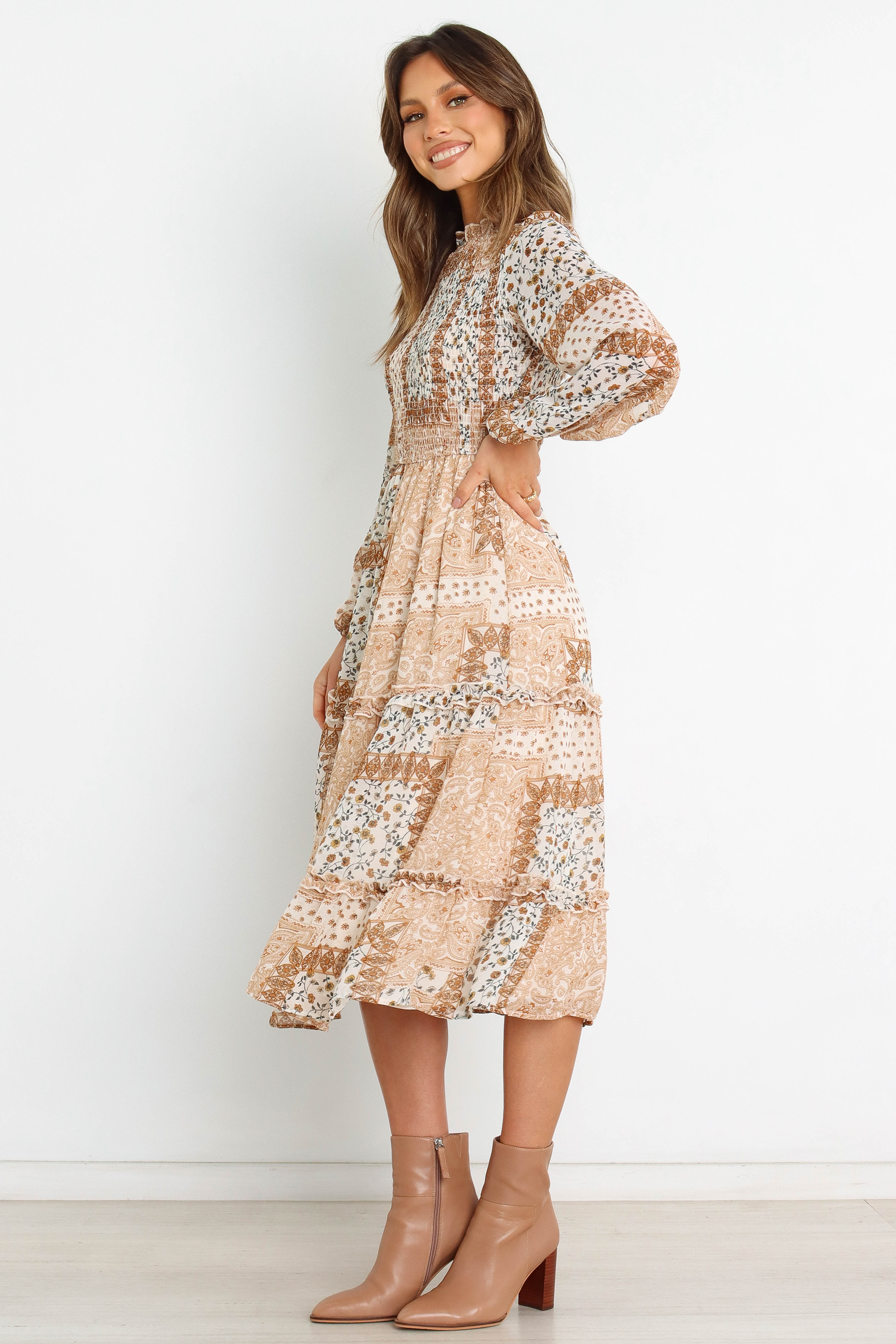 Nassia Dress - Brown