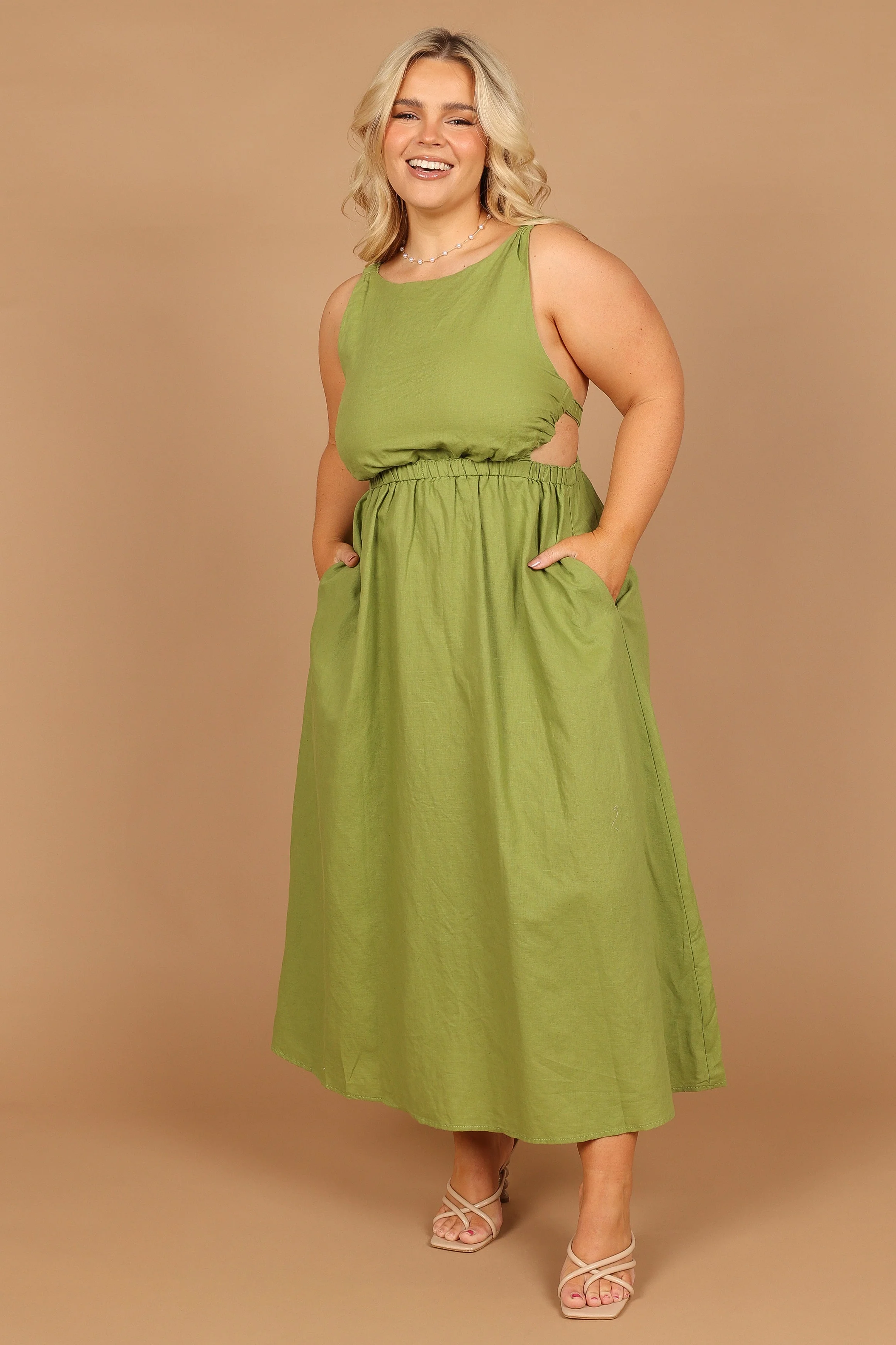Aubrey Cutout Midi Dress - Green