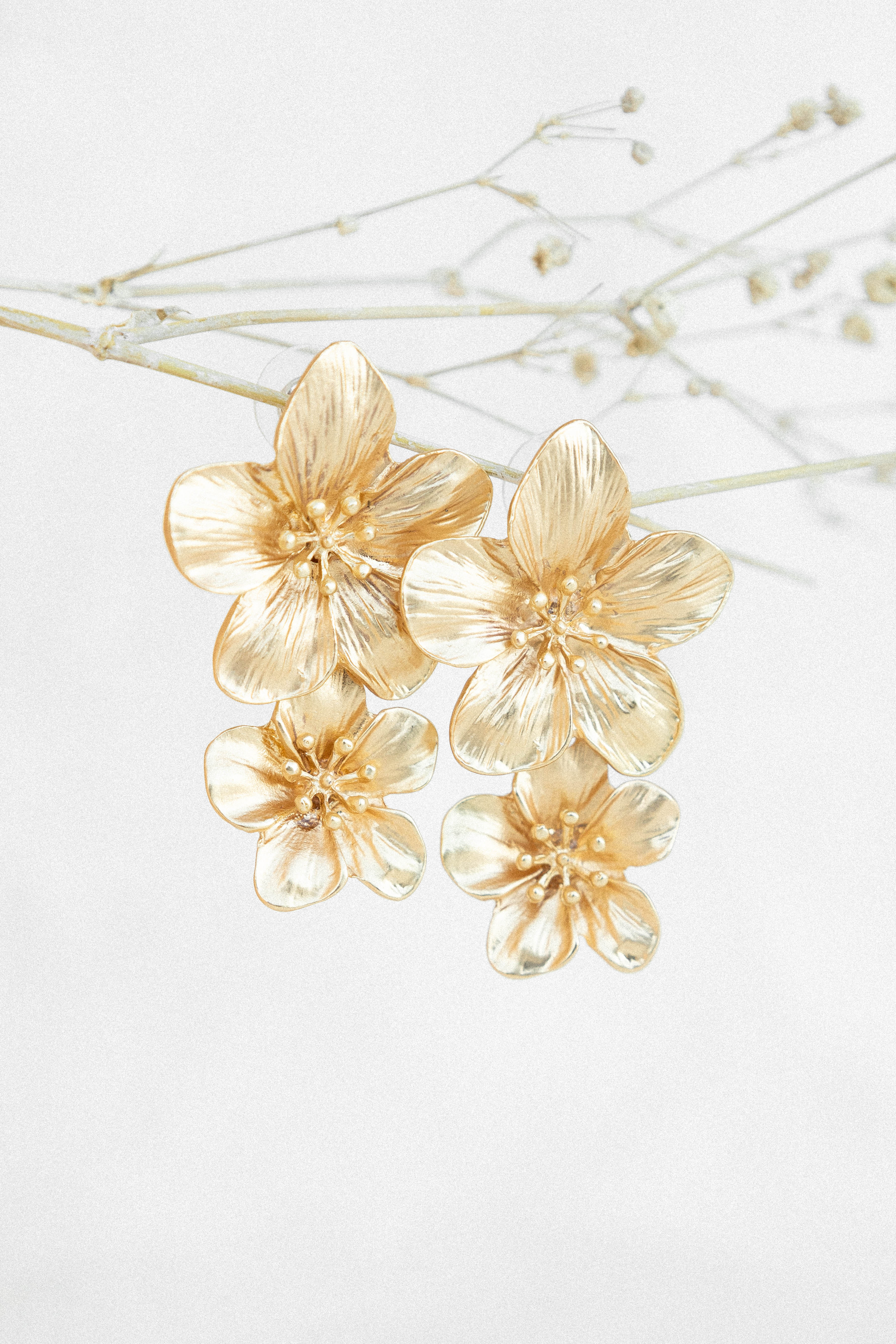 Alexa Flower Earrings - Gold