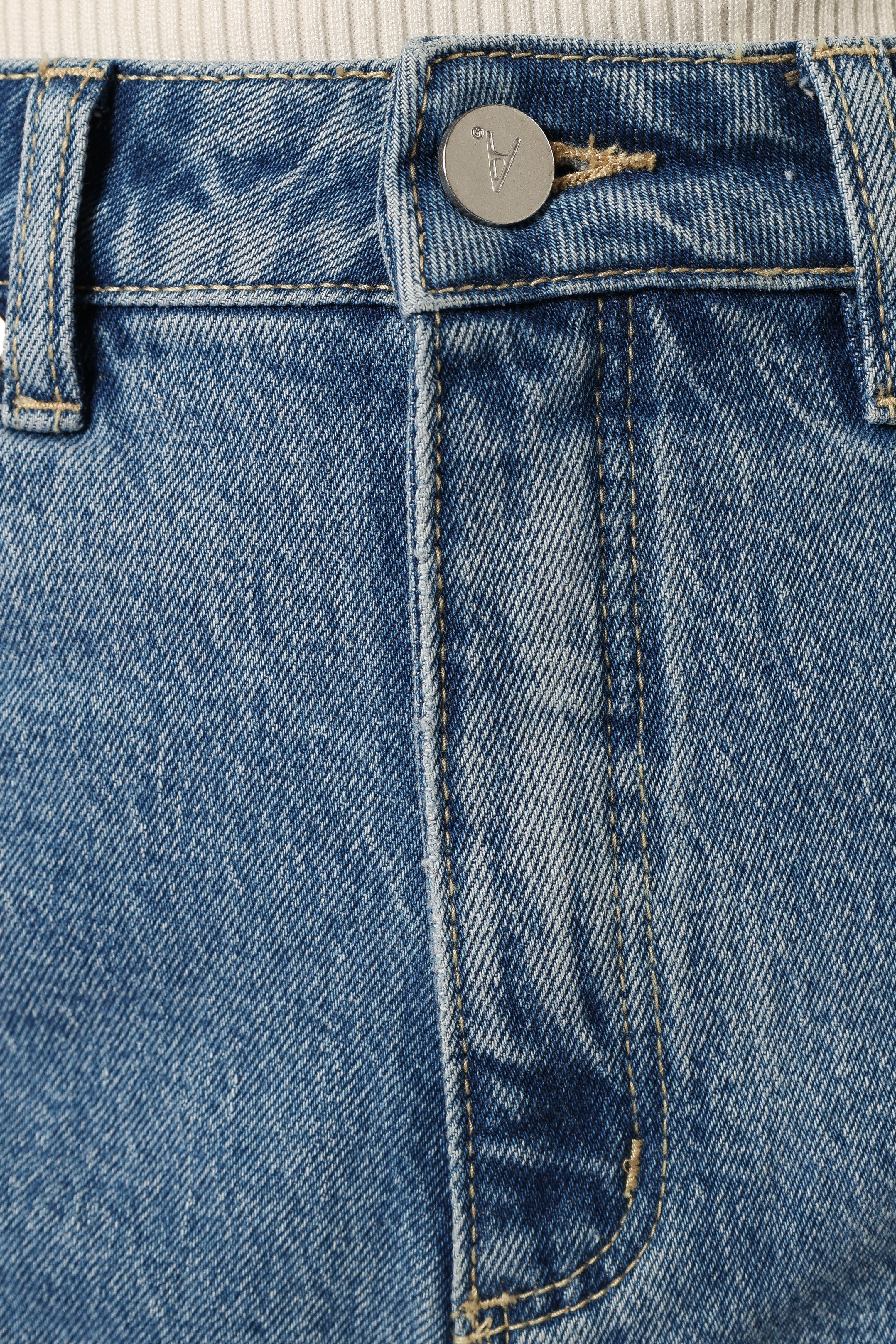 Abrand Venice Short - Chantell