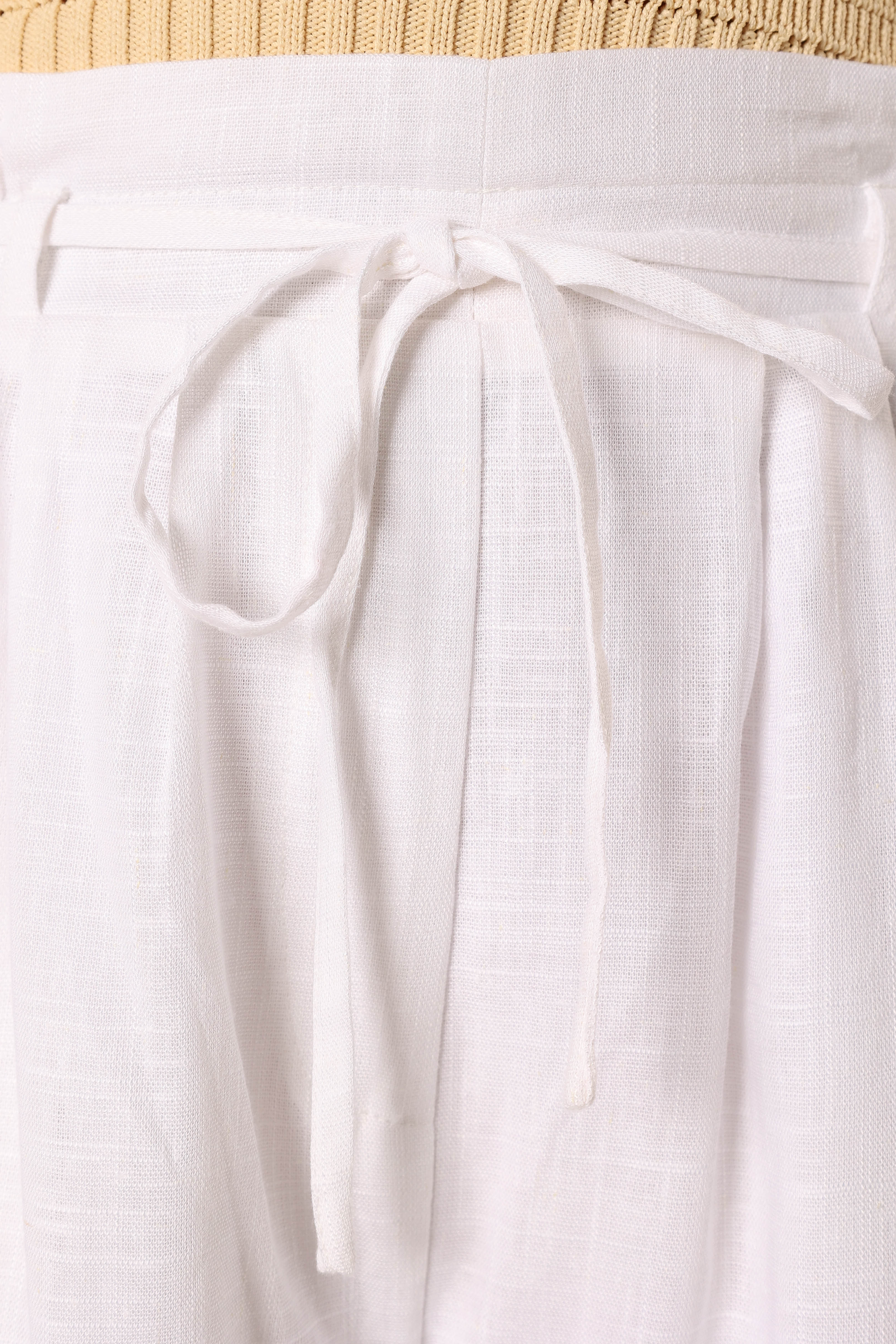 Veronica Shorts - White