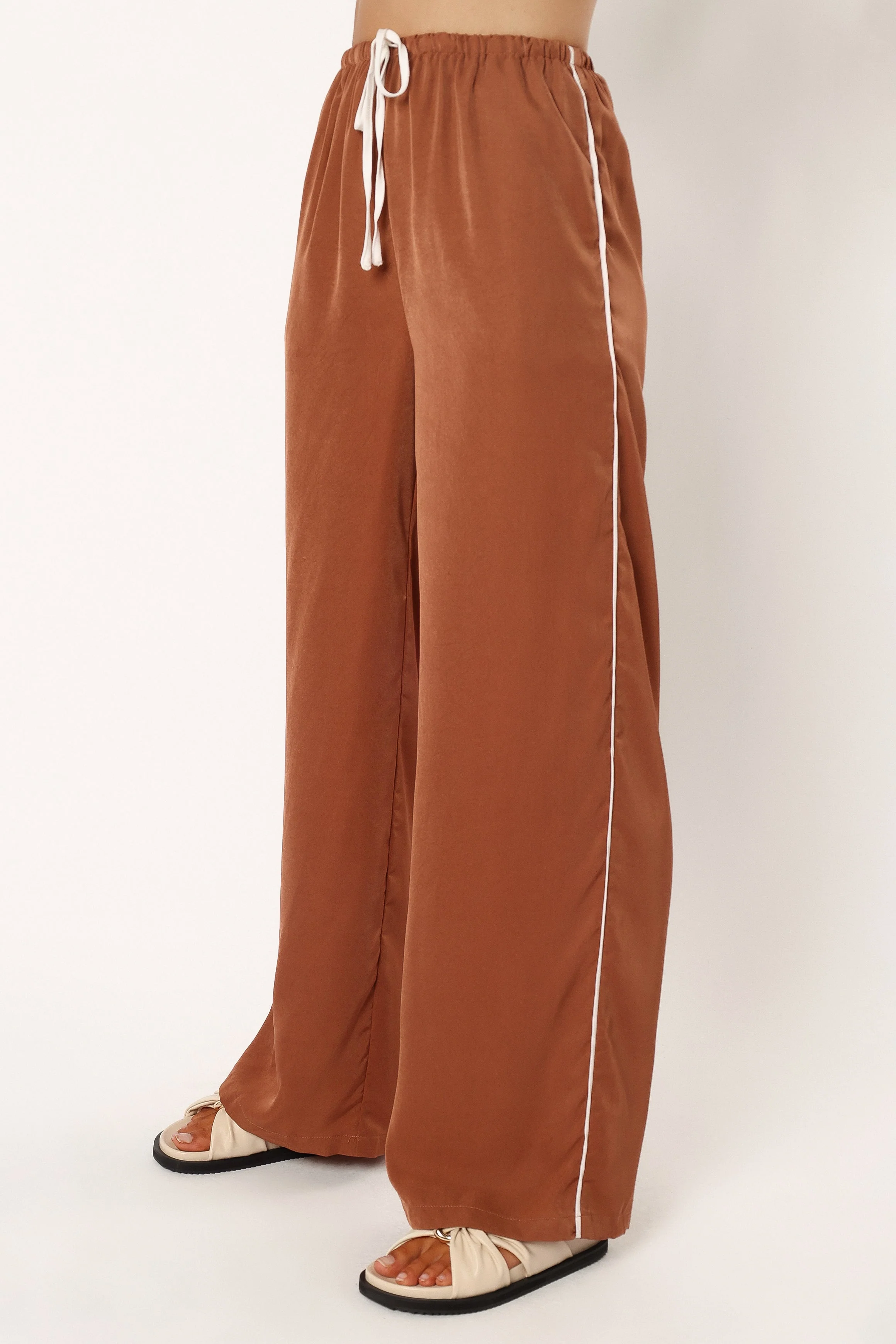 Clara Pants - Choc White