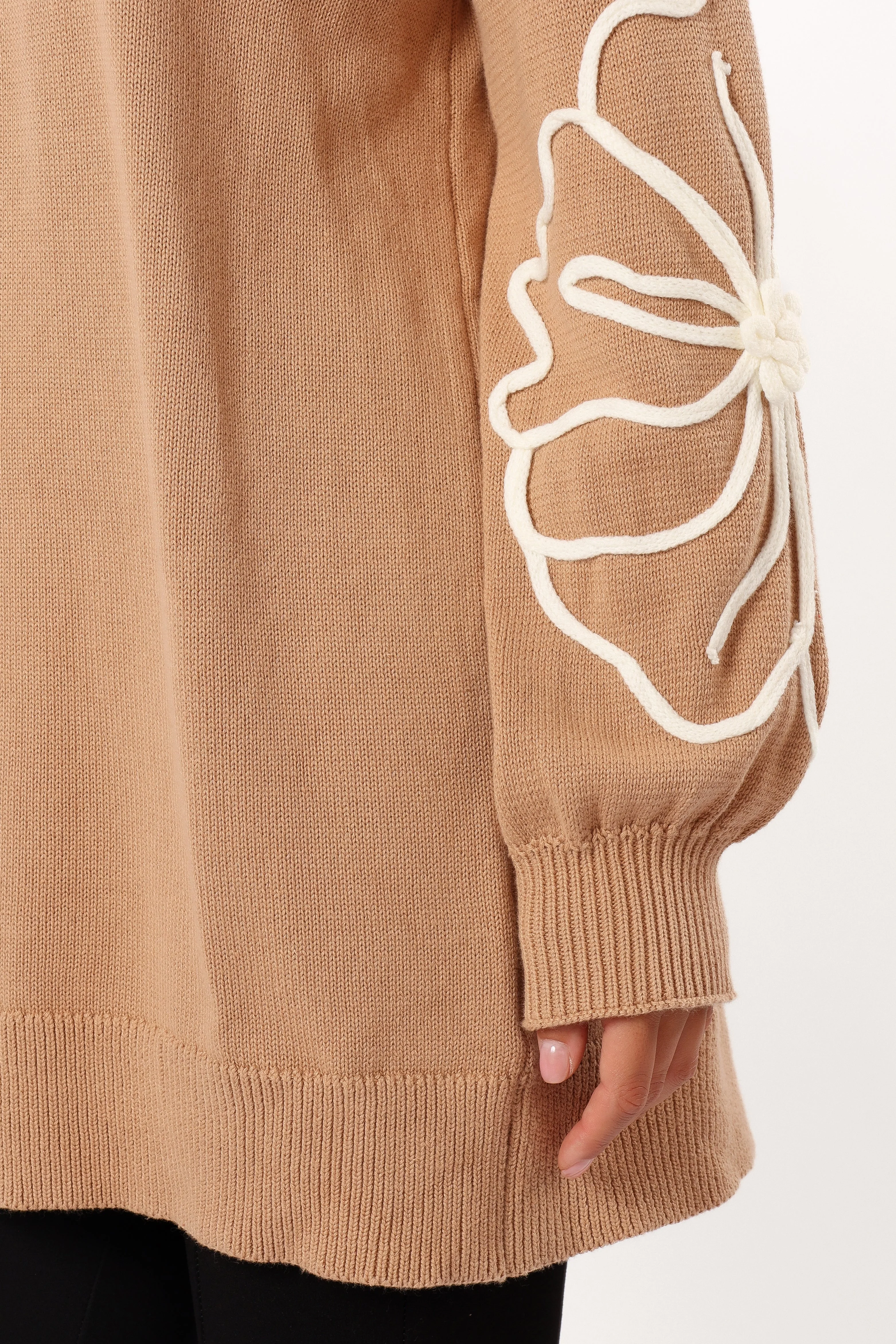 Carmello Flower Knit Sweater - Mocha