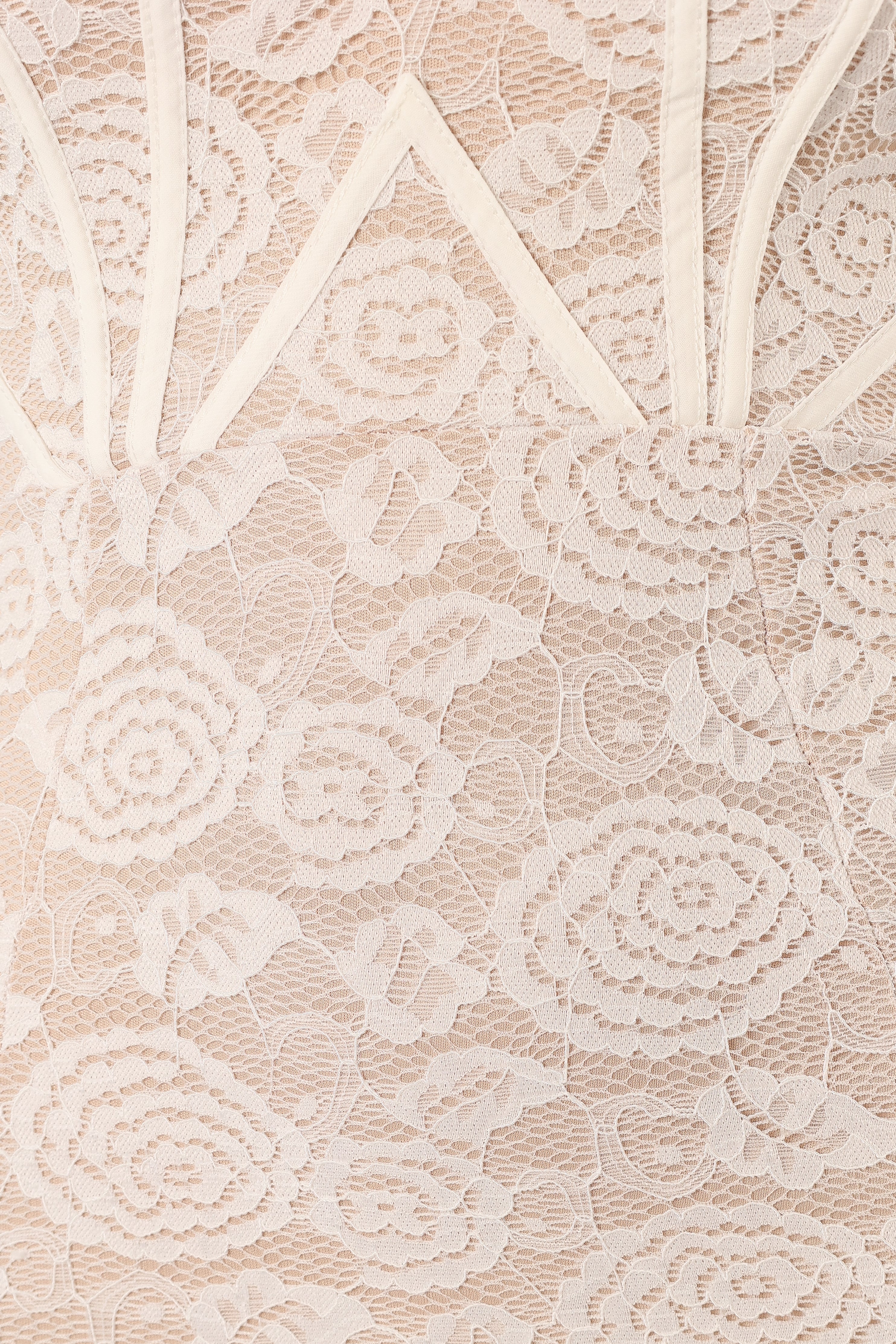 Kinny Lace Maxi Dress - White