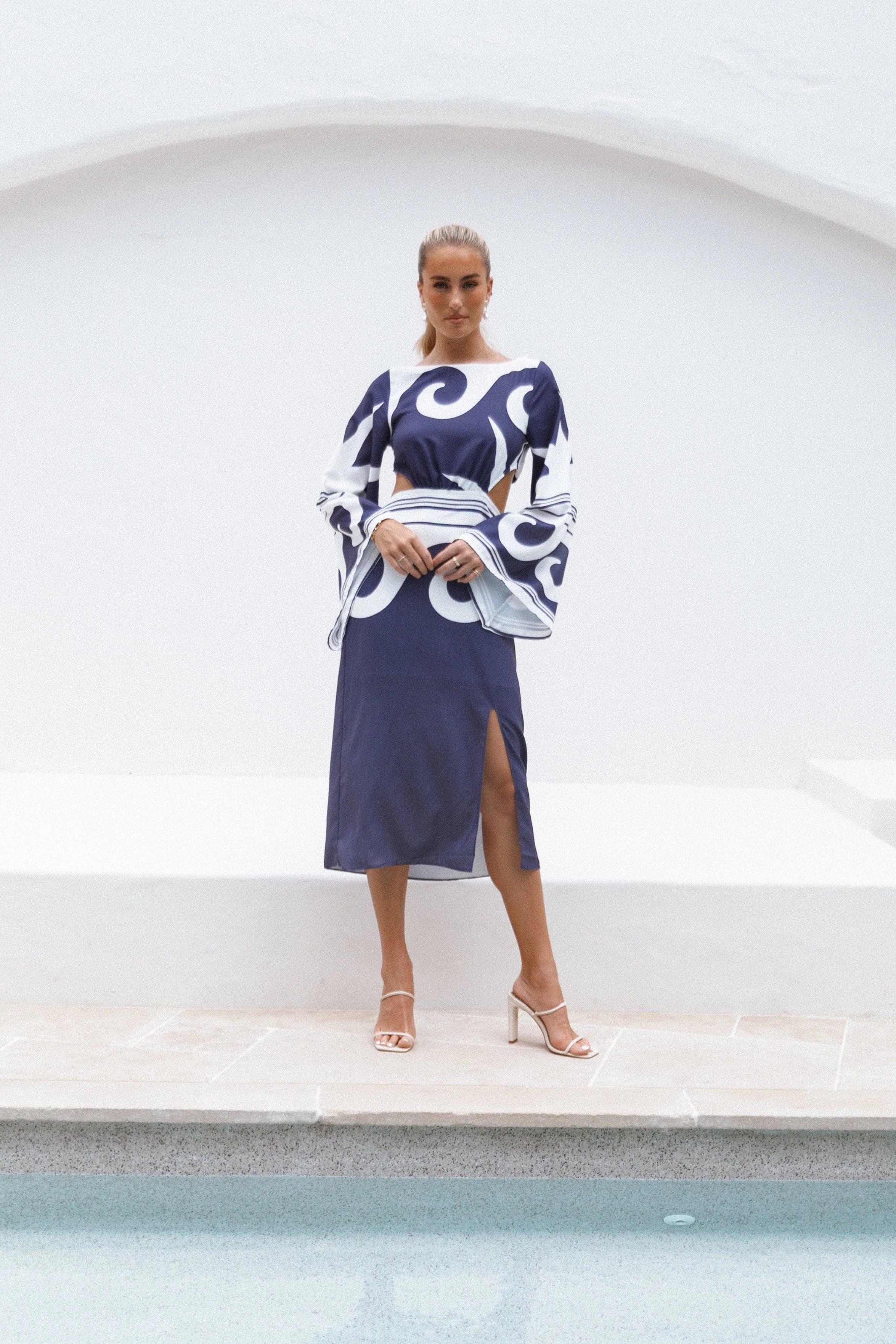 Vella Midi Dress - Navy/White