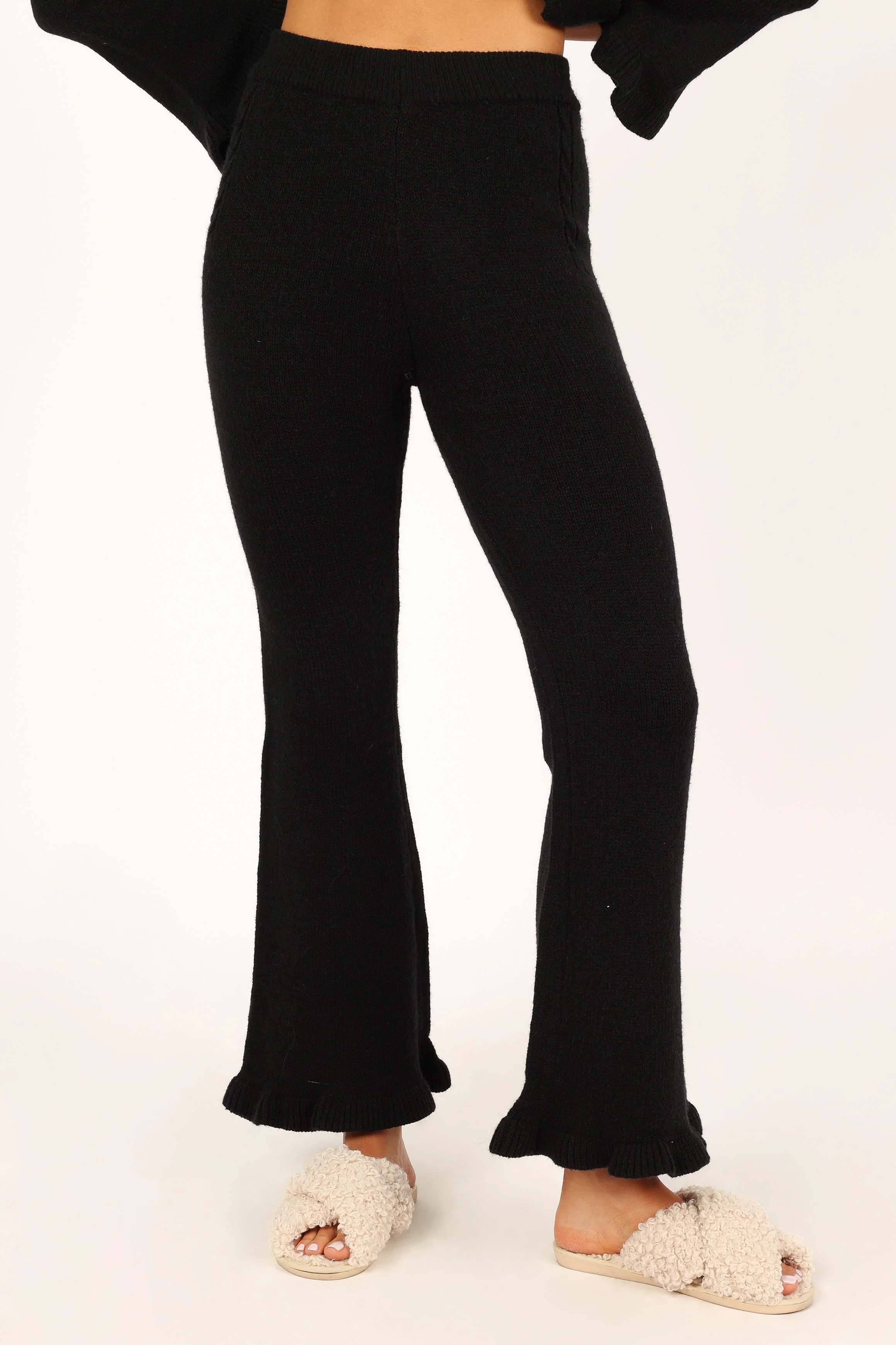 Boa Knitted Set - Black