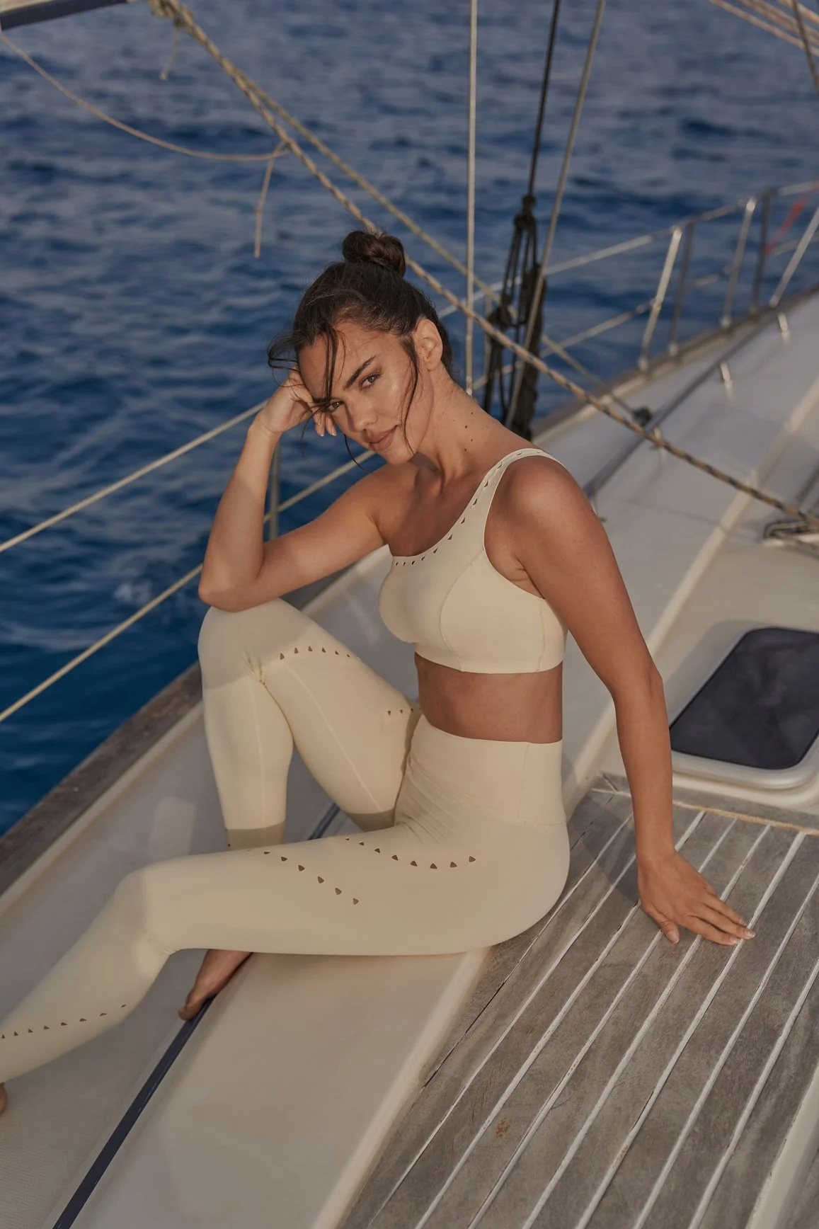 One-Shoulder Laser Cut Sports Bra + V-Waist Laser Cut Sports Legging