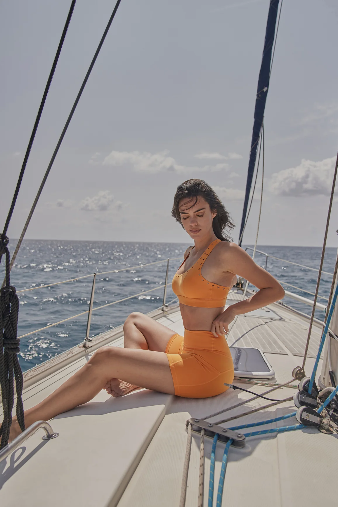 Racerback Laser Cut Sports Bra + V-Waist Vigorous Short