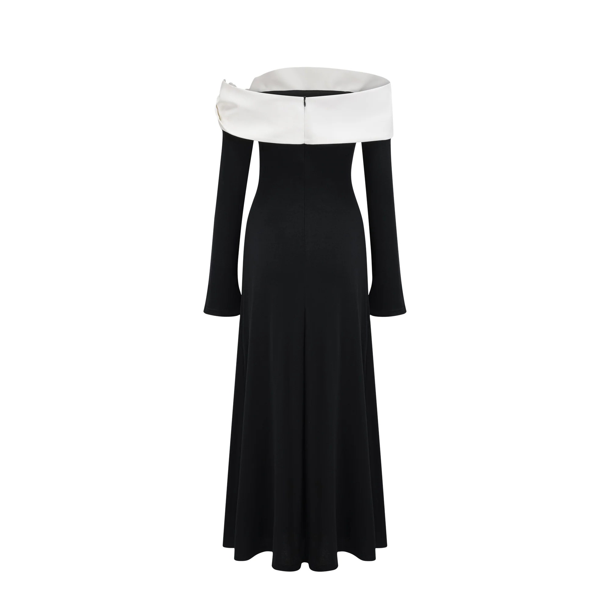 Éliane long-sleeved asymmetric maxi dress